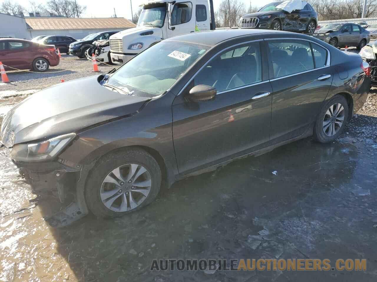 1HGCR2F3XDA240366 HONDA ACCORD 2013