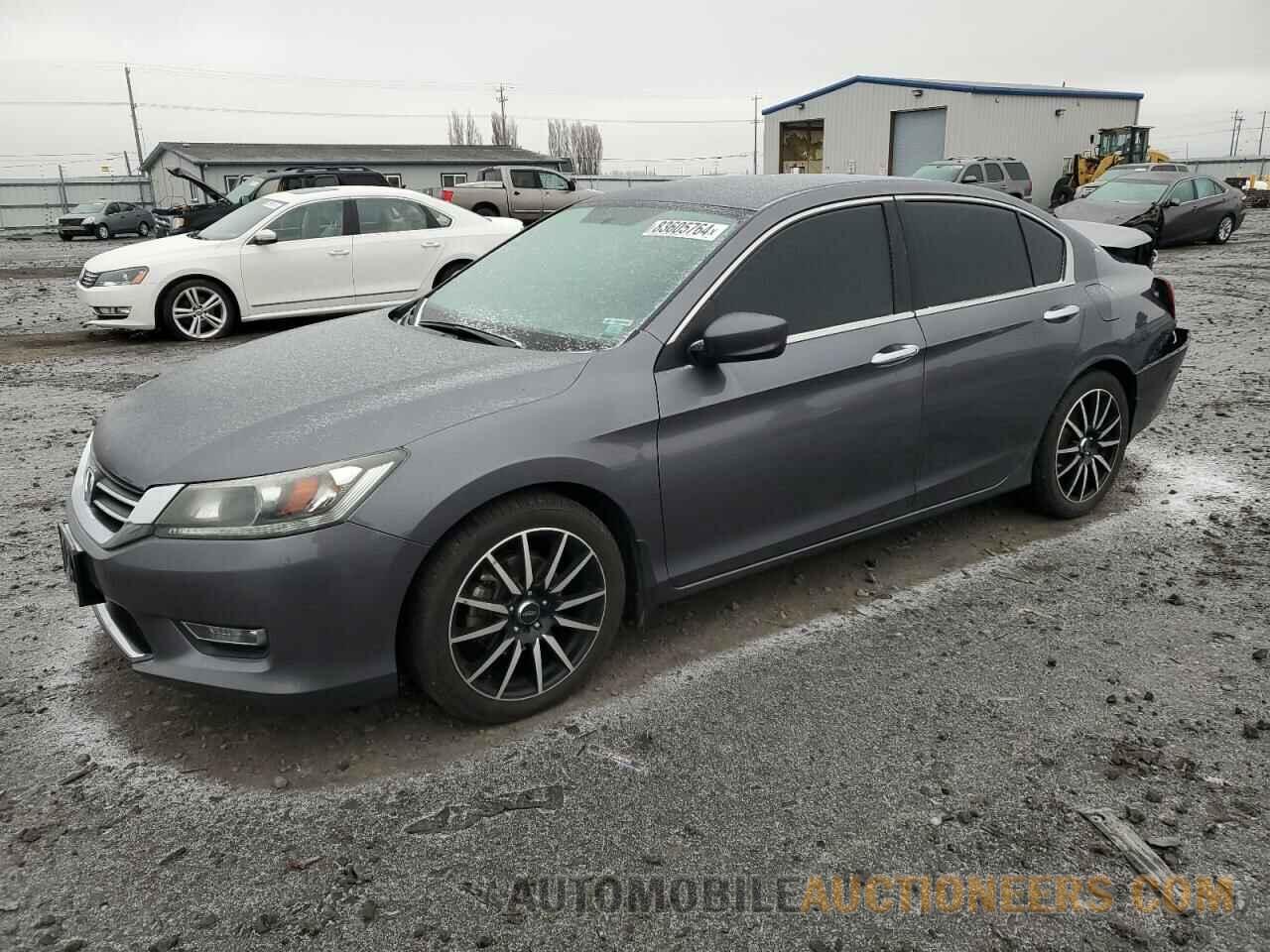 1HGCR2F50DA224629 HONDA ACCORD 2013