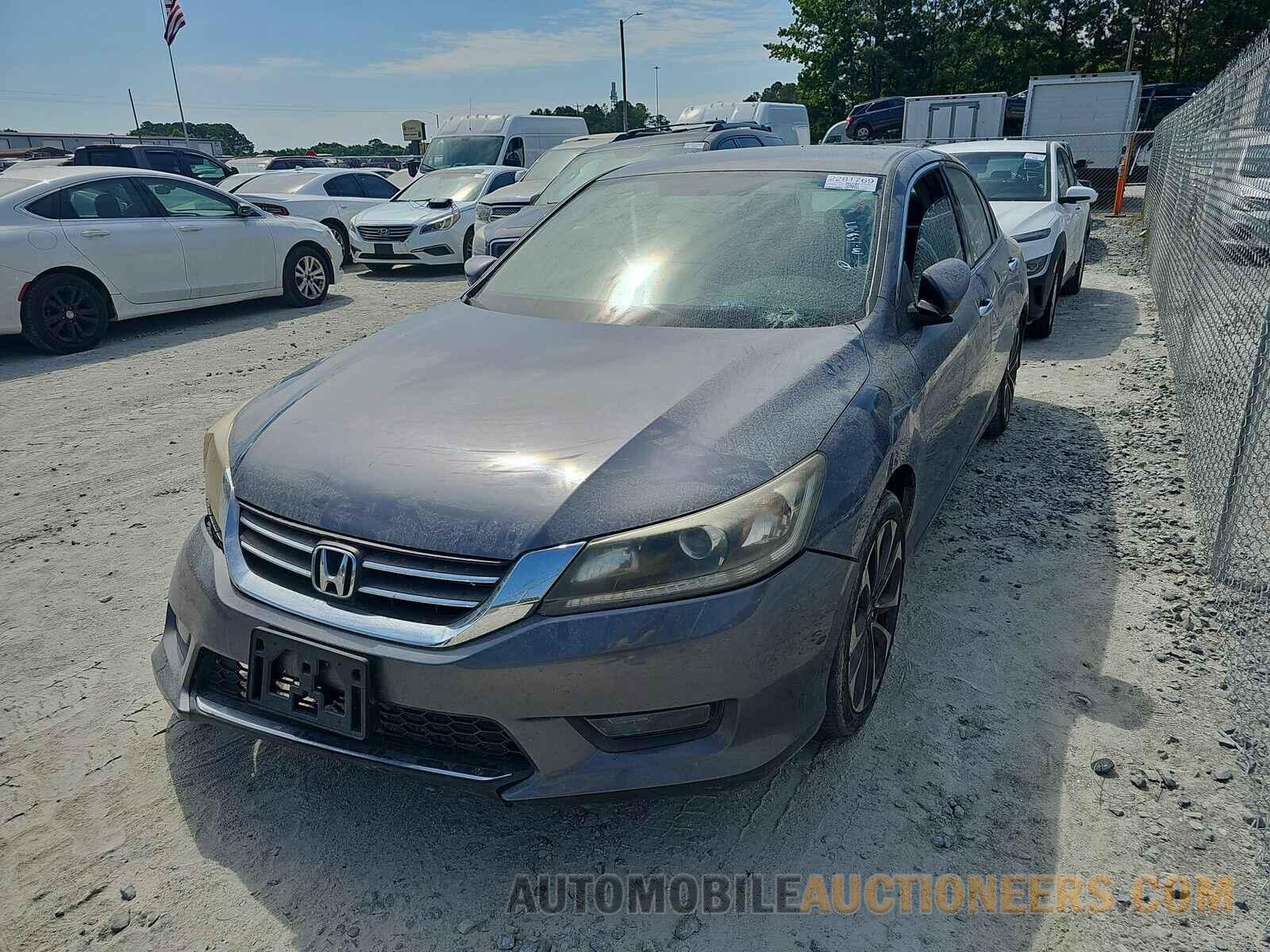 1HGCR2F50FA164368 Honda Accord Sedan 2015