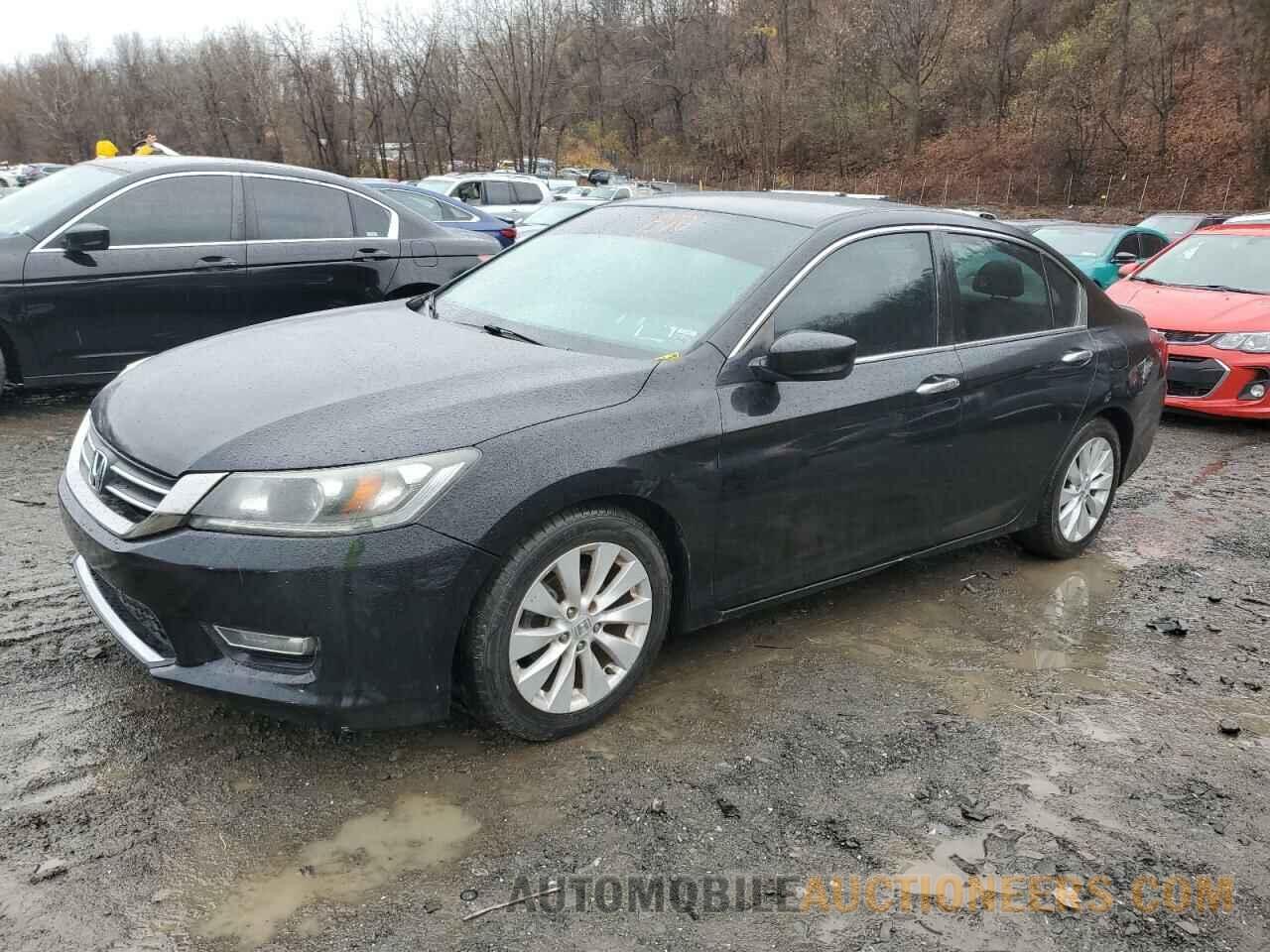 1HGCR2F52DA187468 HONDA ACCORD 2013