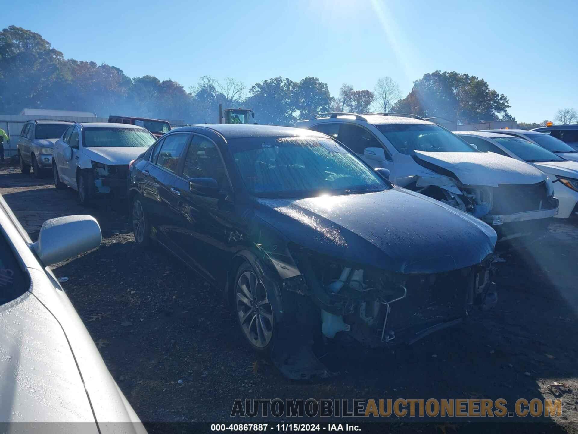 1HGCR2F52EA020903 HONDA ACCORD 2014