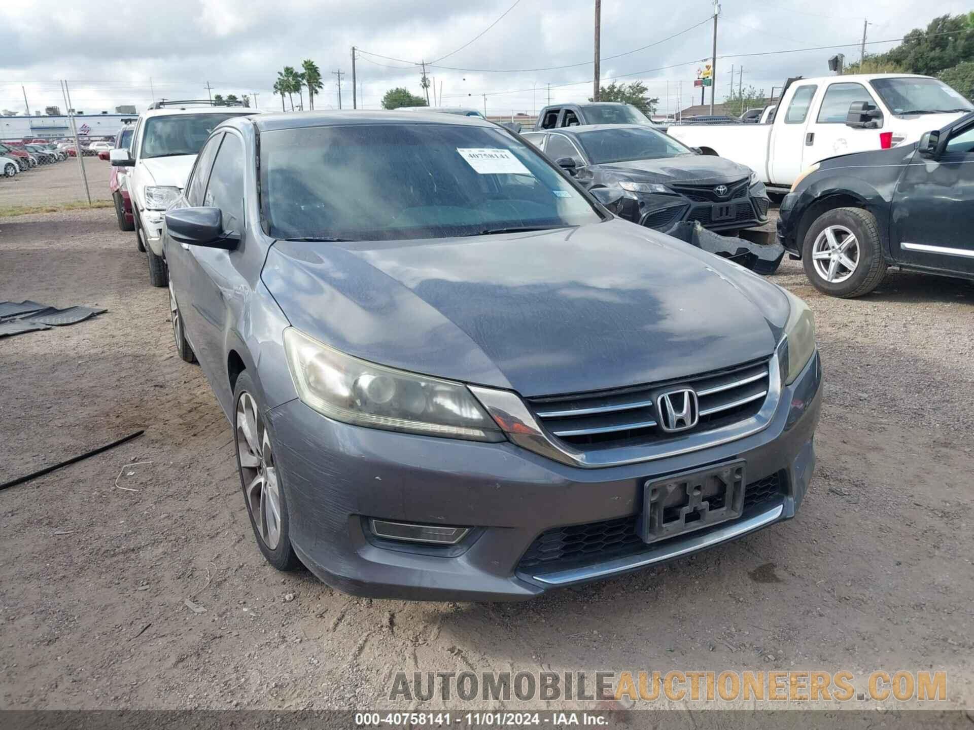 1HGCR2F53DA055593 HONDA ACCORD 2013