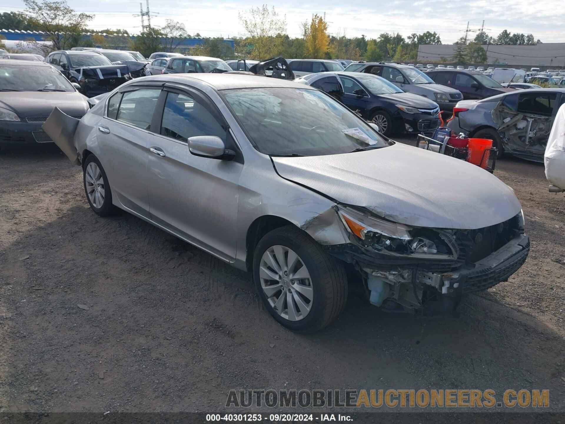 1HGCR2F54DA012056 HONDA ACCORD 2013