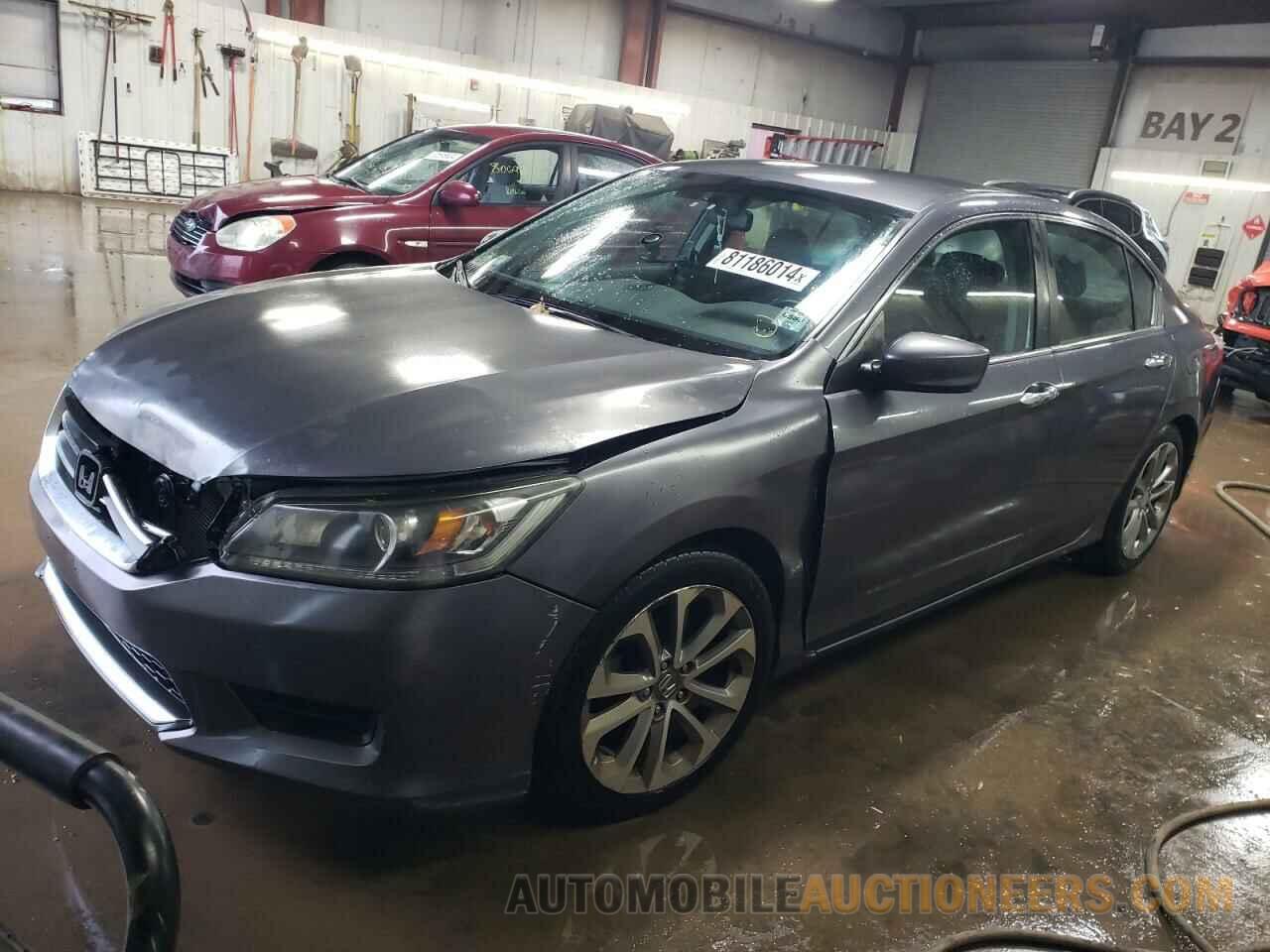 1HGCR2F54DA026328 HONDA ACCORD 2013