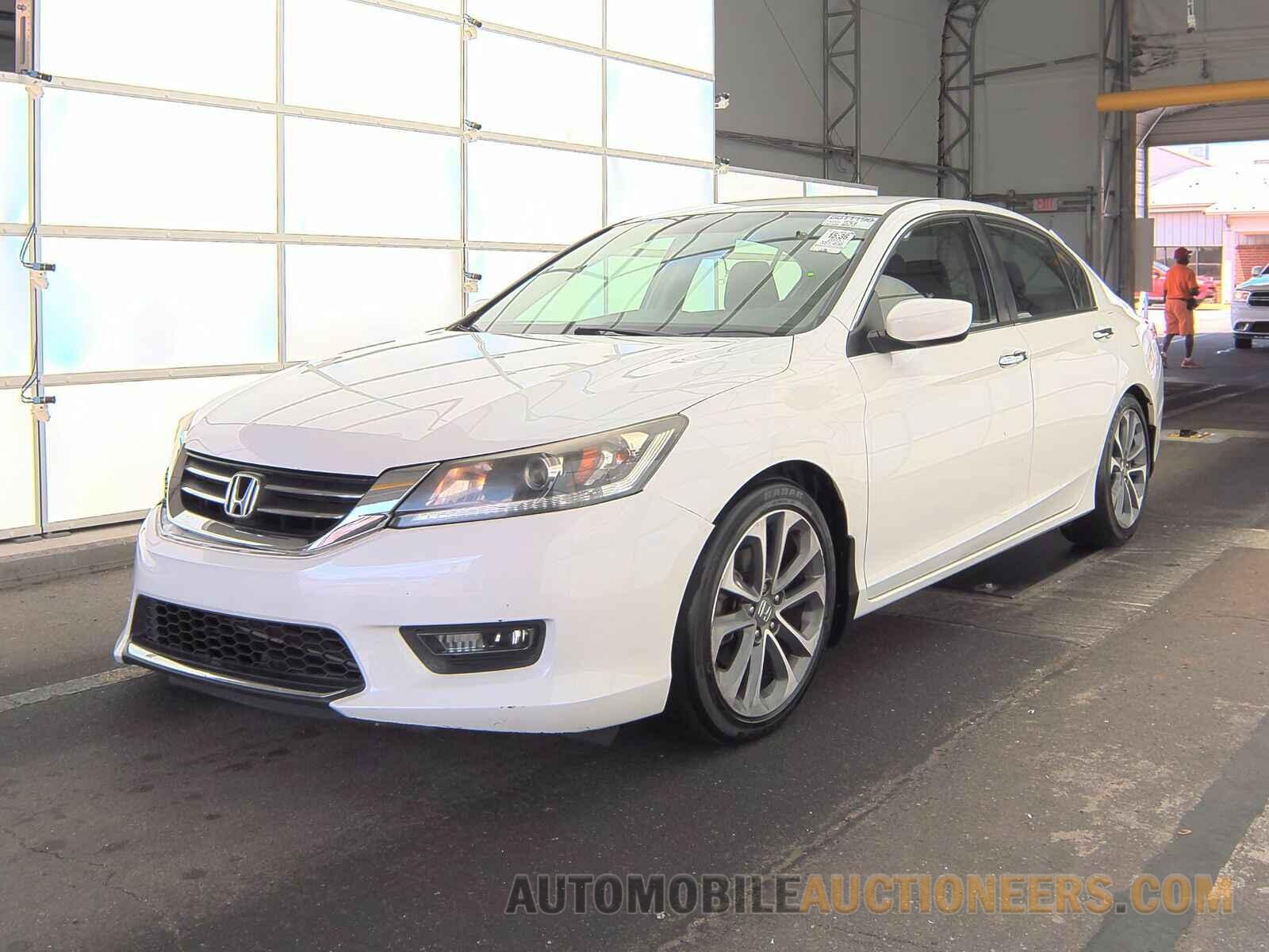 1HGCR2F54FA052687 Honda Accord Sedan 2015