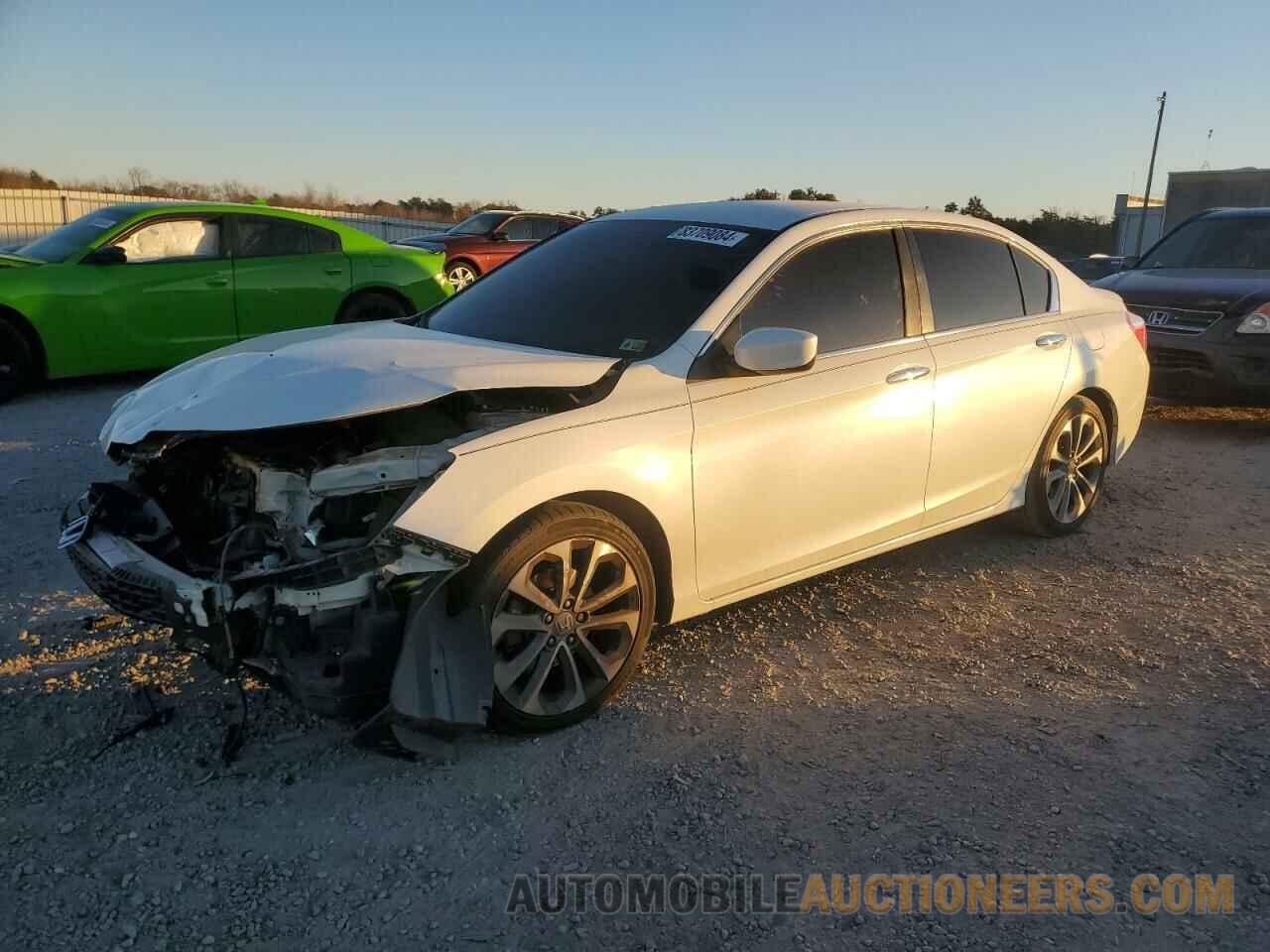 1HGCR2F55EA015517 HONDA ACCORD 2014