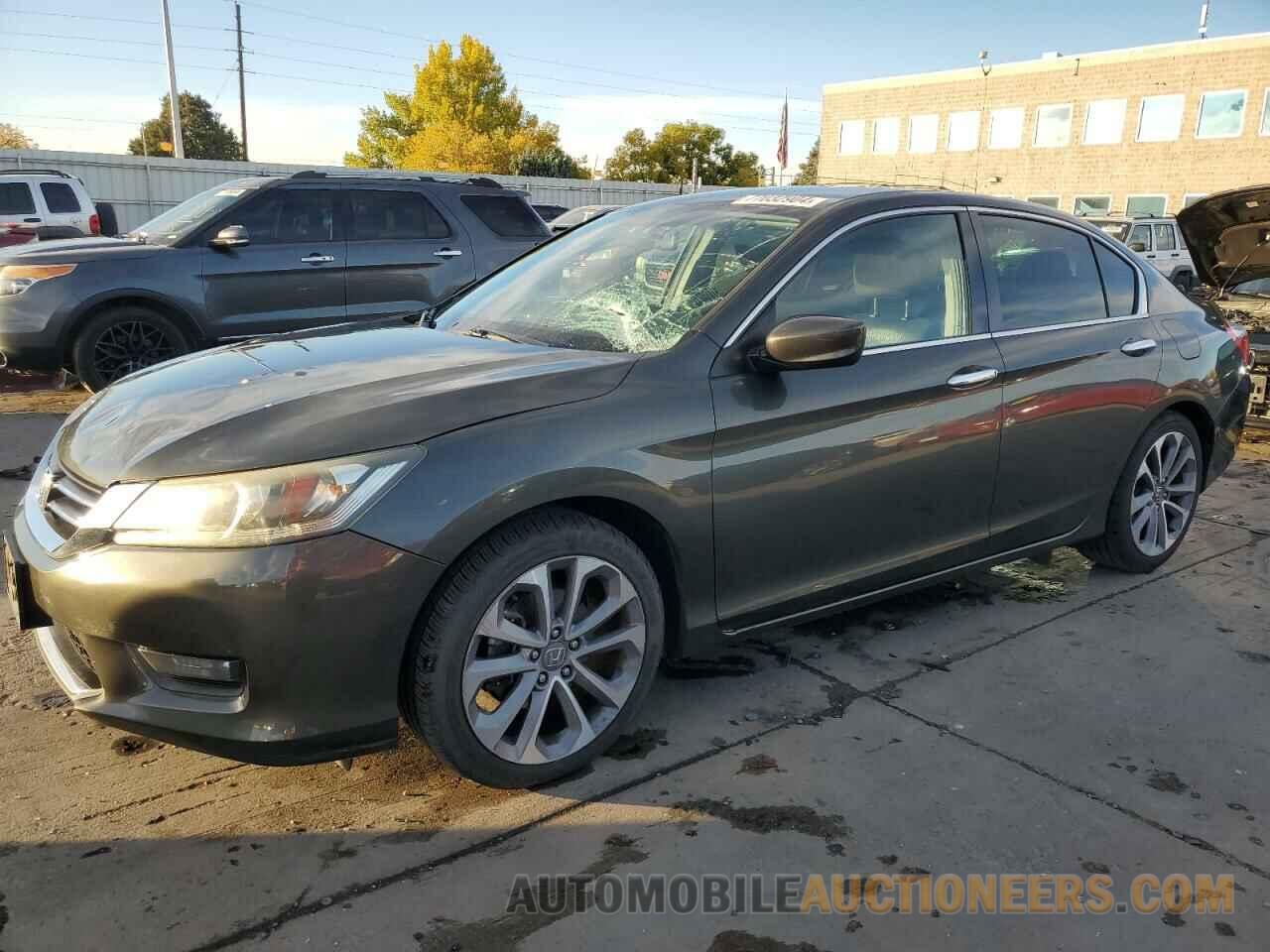 1HGCR2F55EA019583 HONDA ACCORD 2014