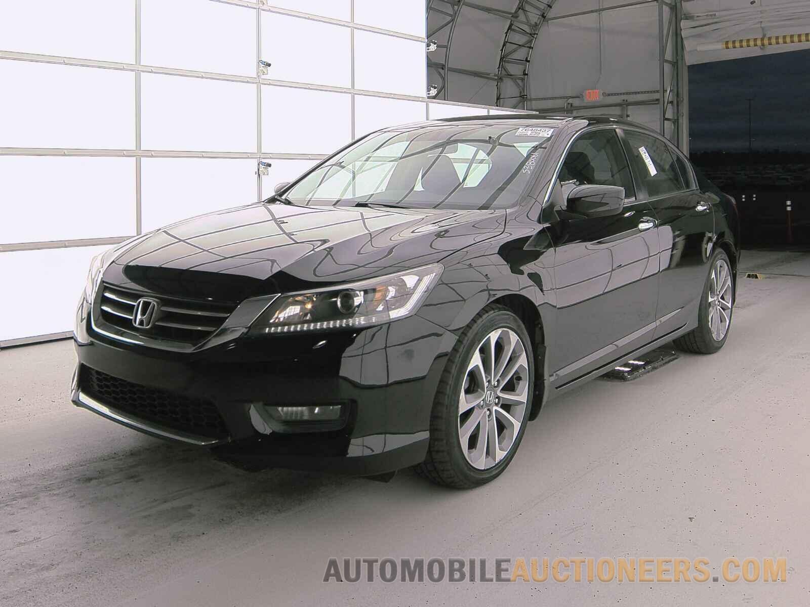 1HGCR2F55FA060765 Honda Accord Sedan 2015