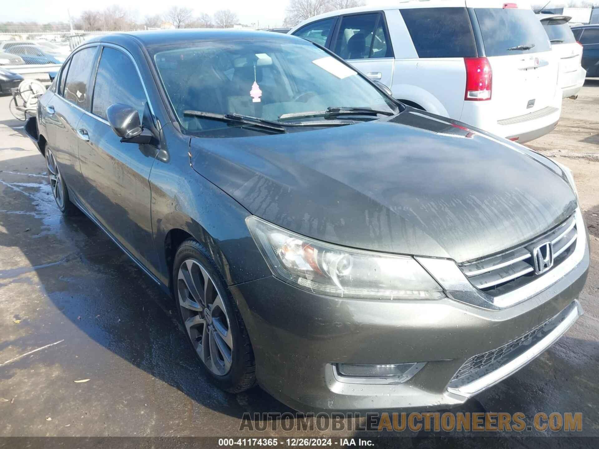 1HGCR2F57FA070617 HONDA ACCORD 2015