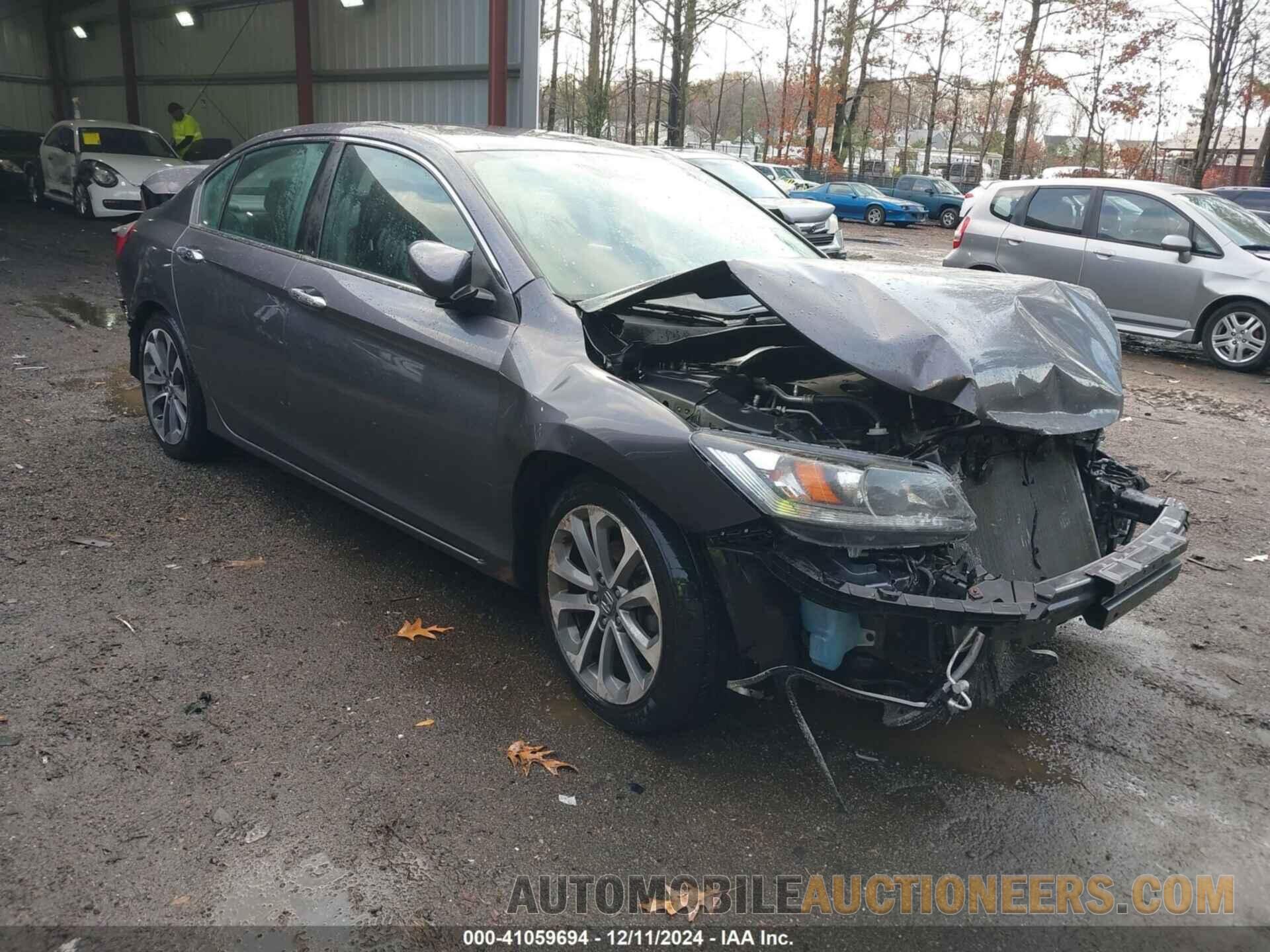 1HGCR2F58FA021152 HONDA ACCORD 2015