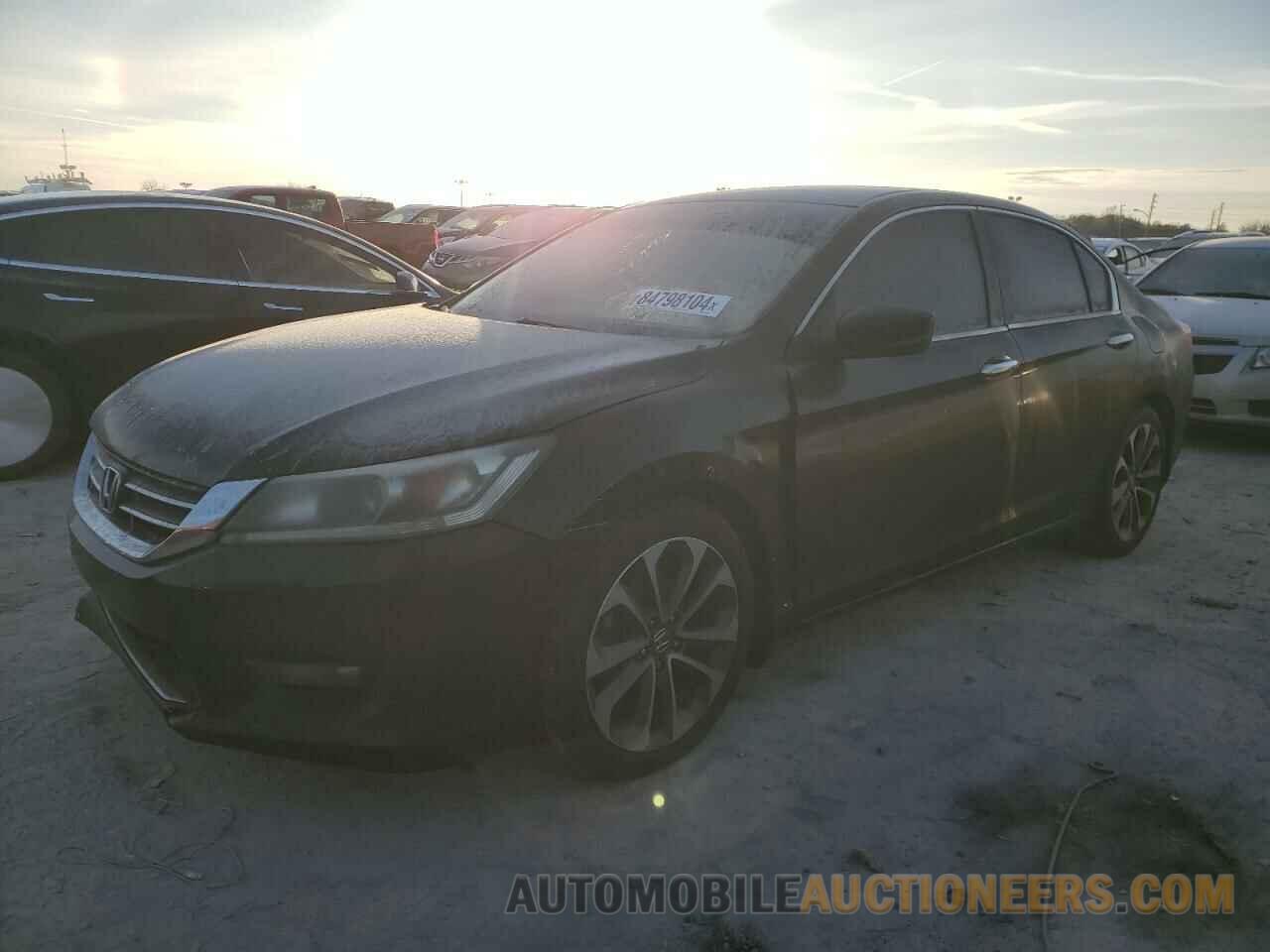 1HGCR2F5XFA100905 HONDA ACCORD 2015