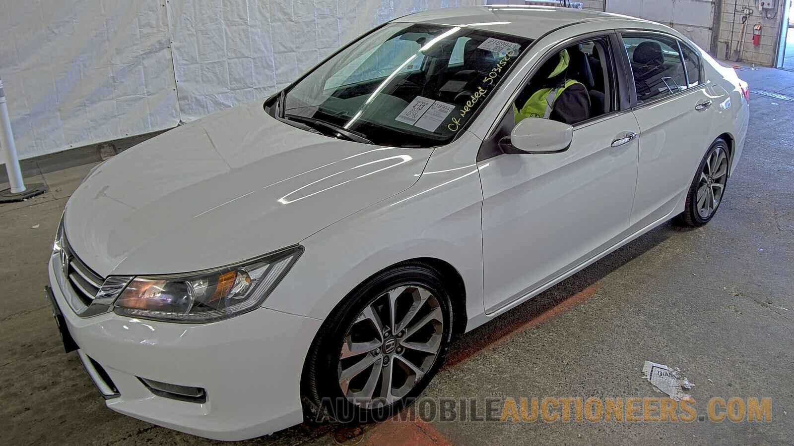 1HGCR2F5XFA127912 Honda Accord Sedan 2015