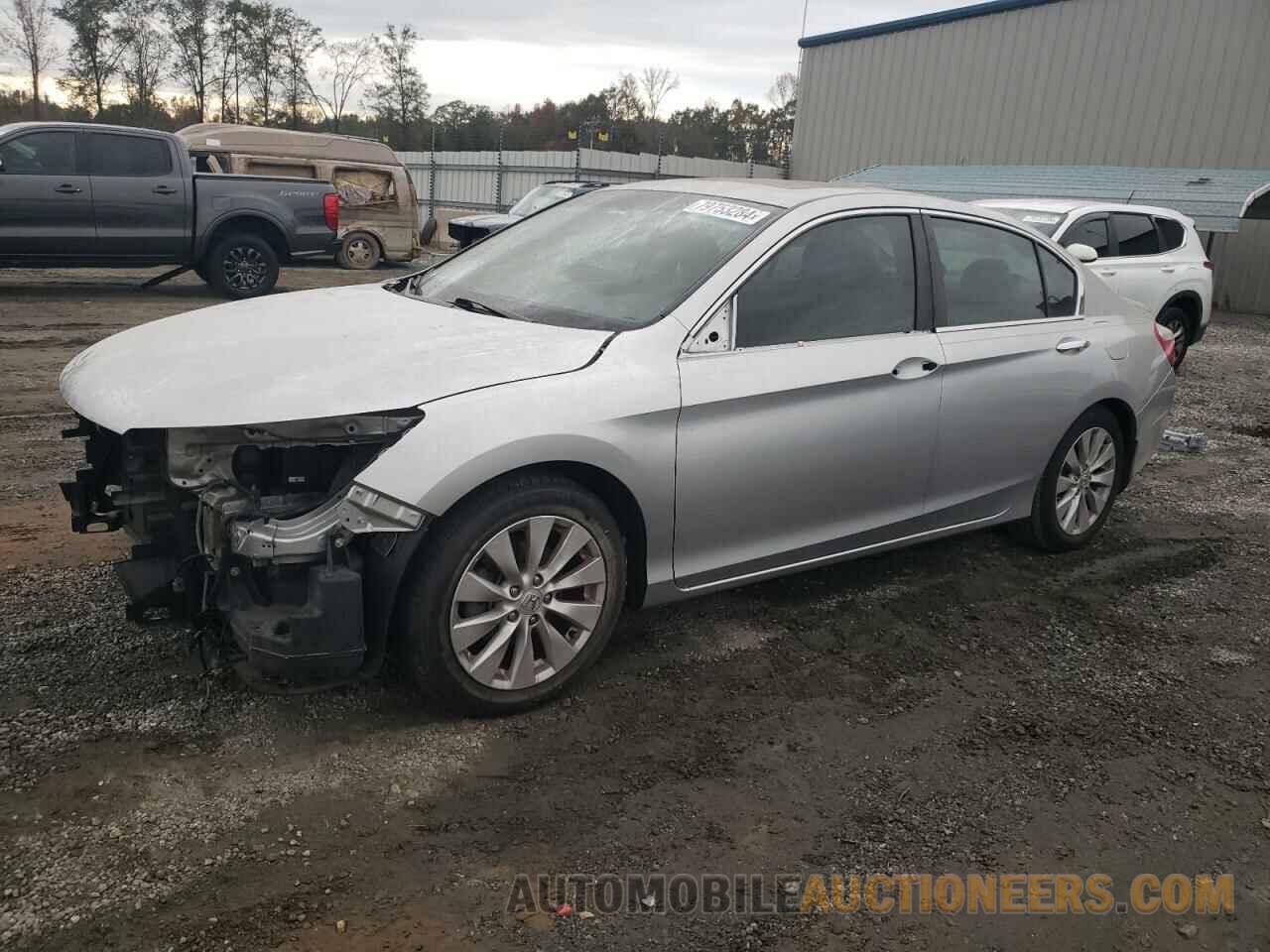 1HGCR2F71DA195126 HONDA ACCORD 2013