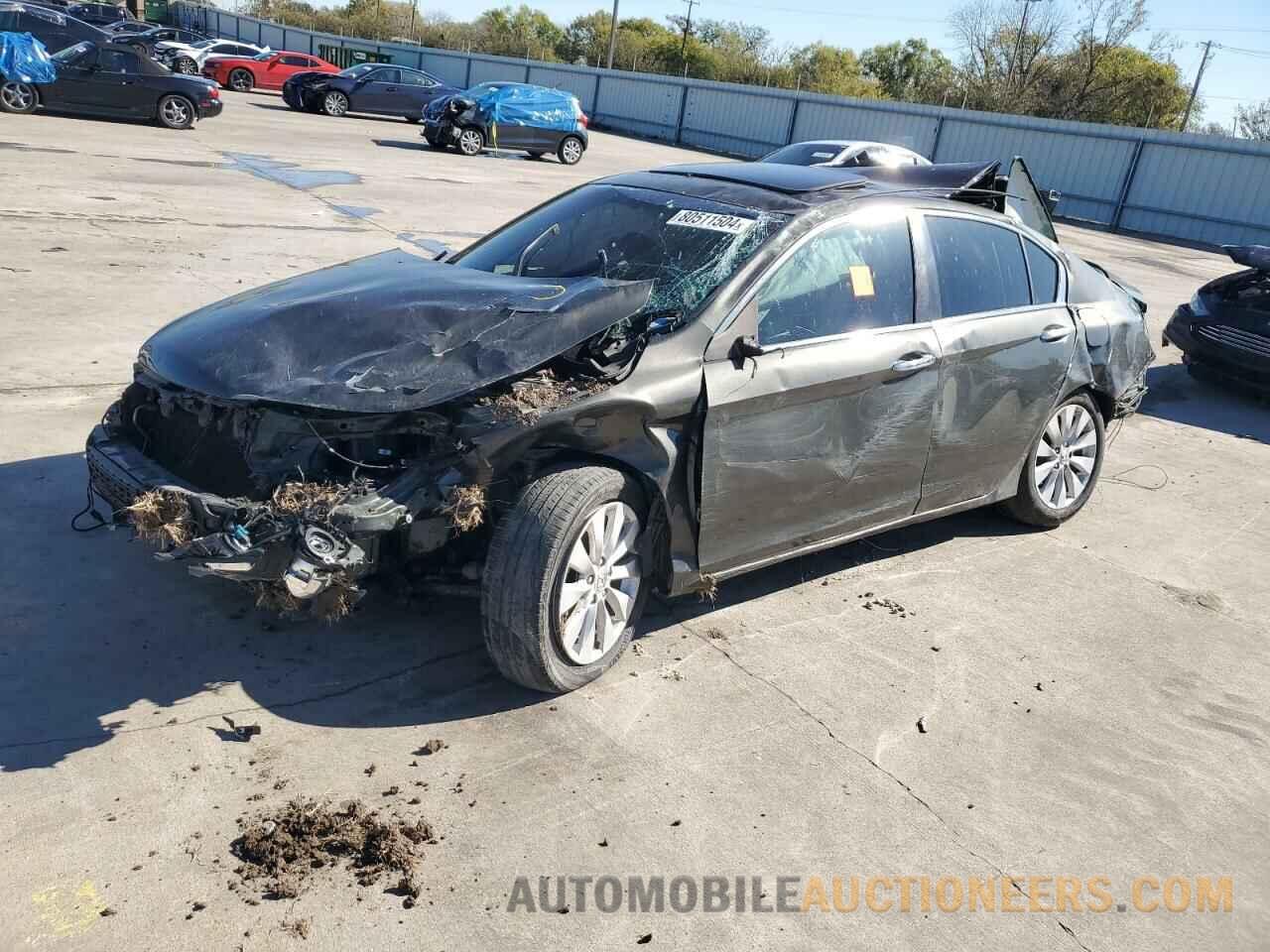 1HGCR2F72DA068076 HONDA ACCORD 2013