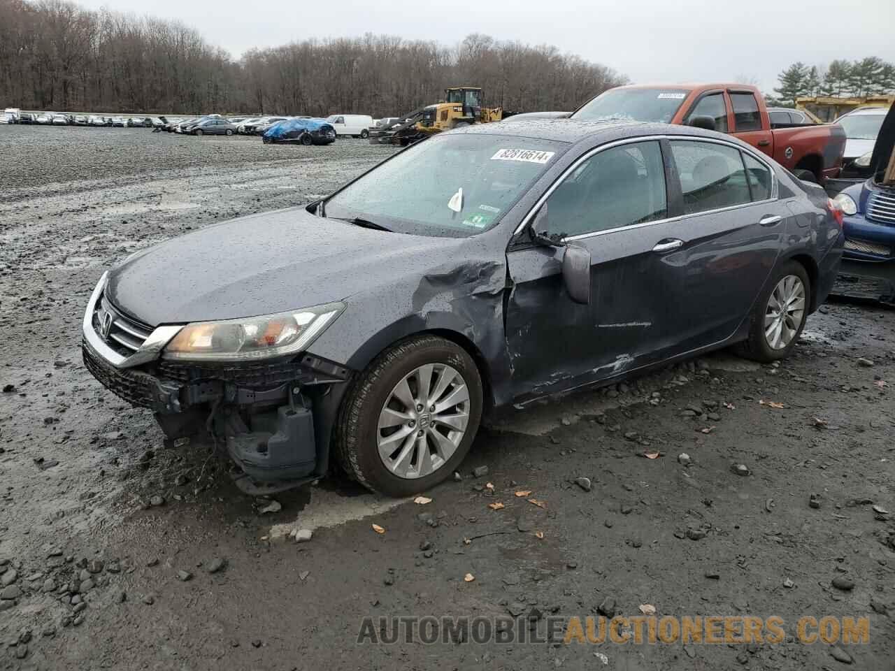 1HGCR2F72EA255724 HONDA ACCORD 2014