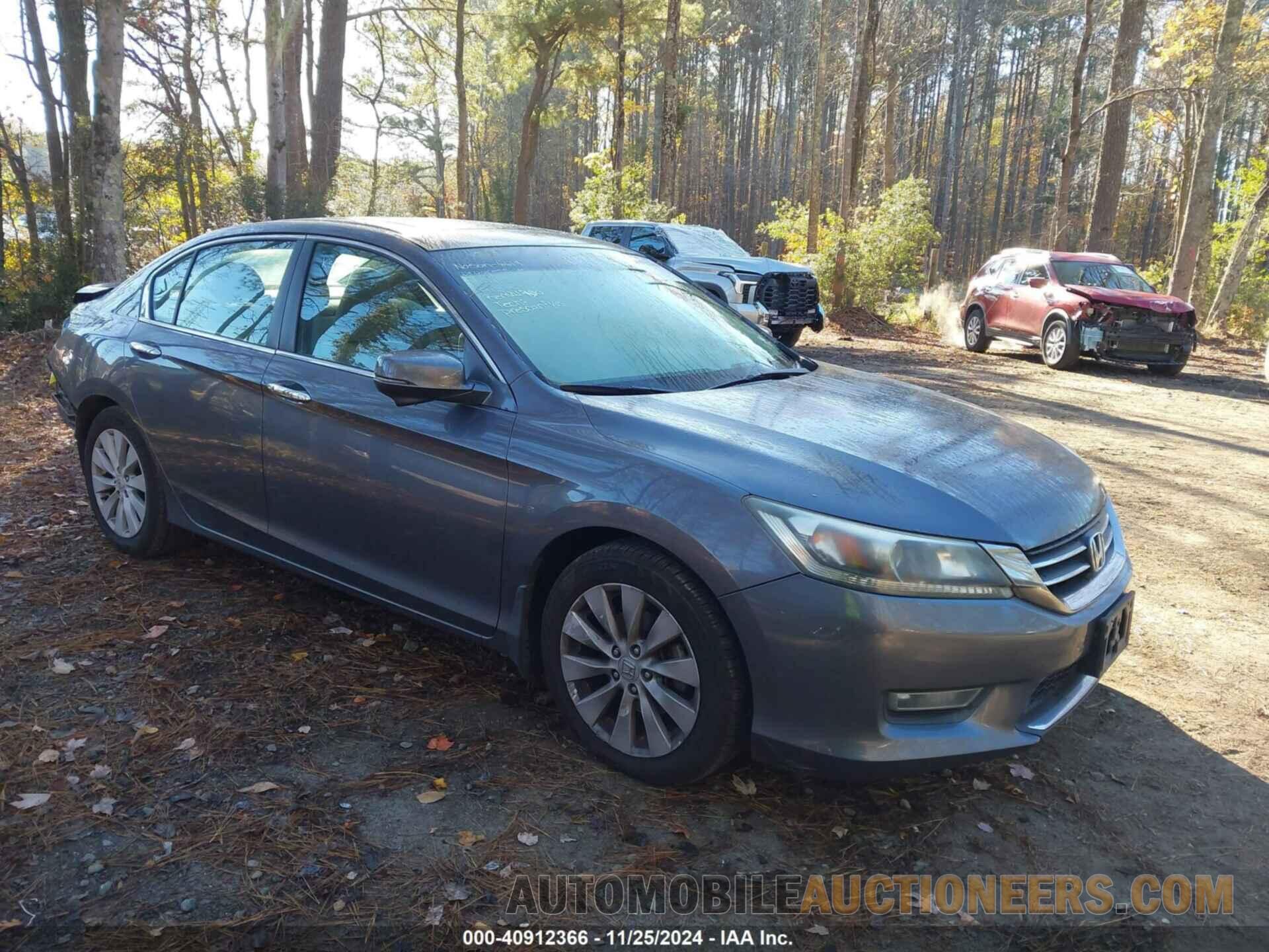 1HGCR2F73DA162693 HONDA ACCORD 2013