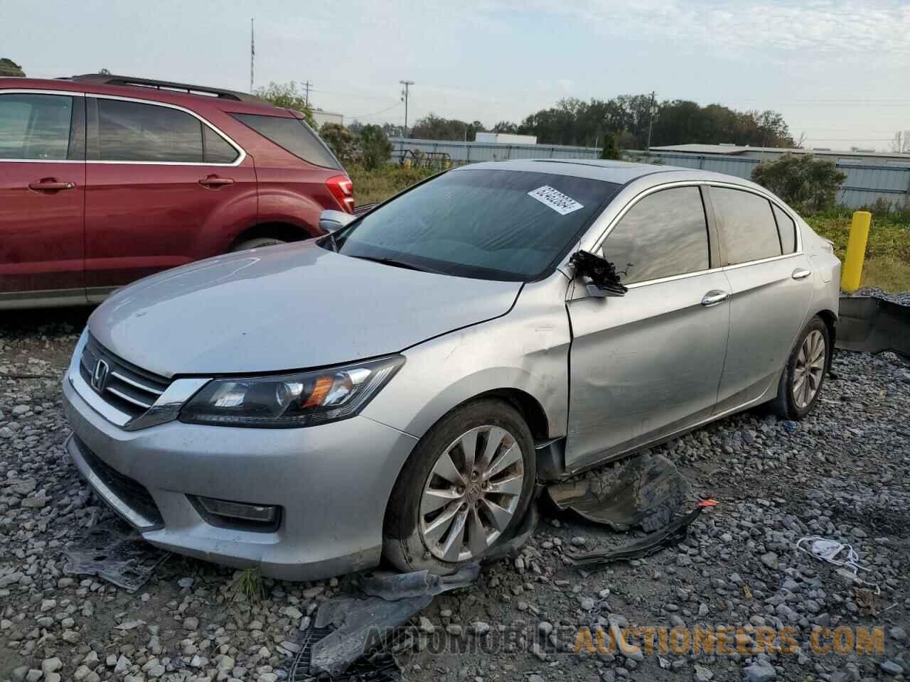 1HGCR2F74DA233657 HONDA ACCORD 2013