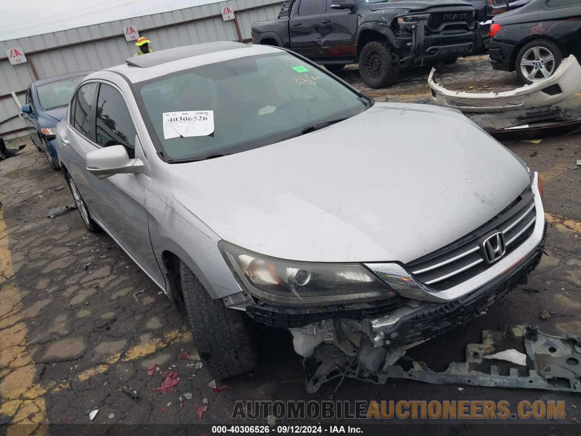 1HGCR2F75DA059582 HONDA ACCORD 2013