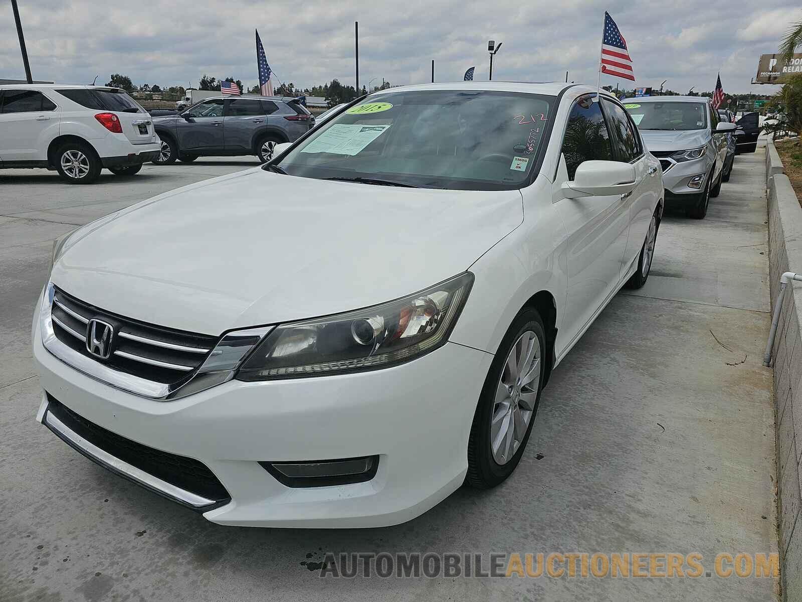 1HGCR2F75FA054790 Honda Accord Sedan 2015