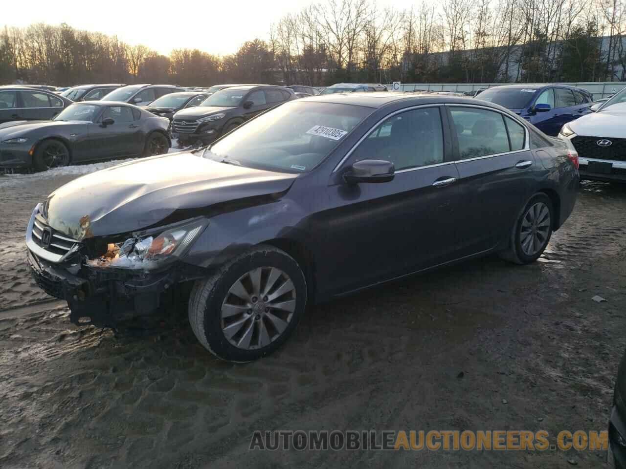 1HGCR2F76DA217587 HONDA ACCORD 2013