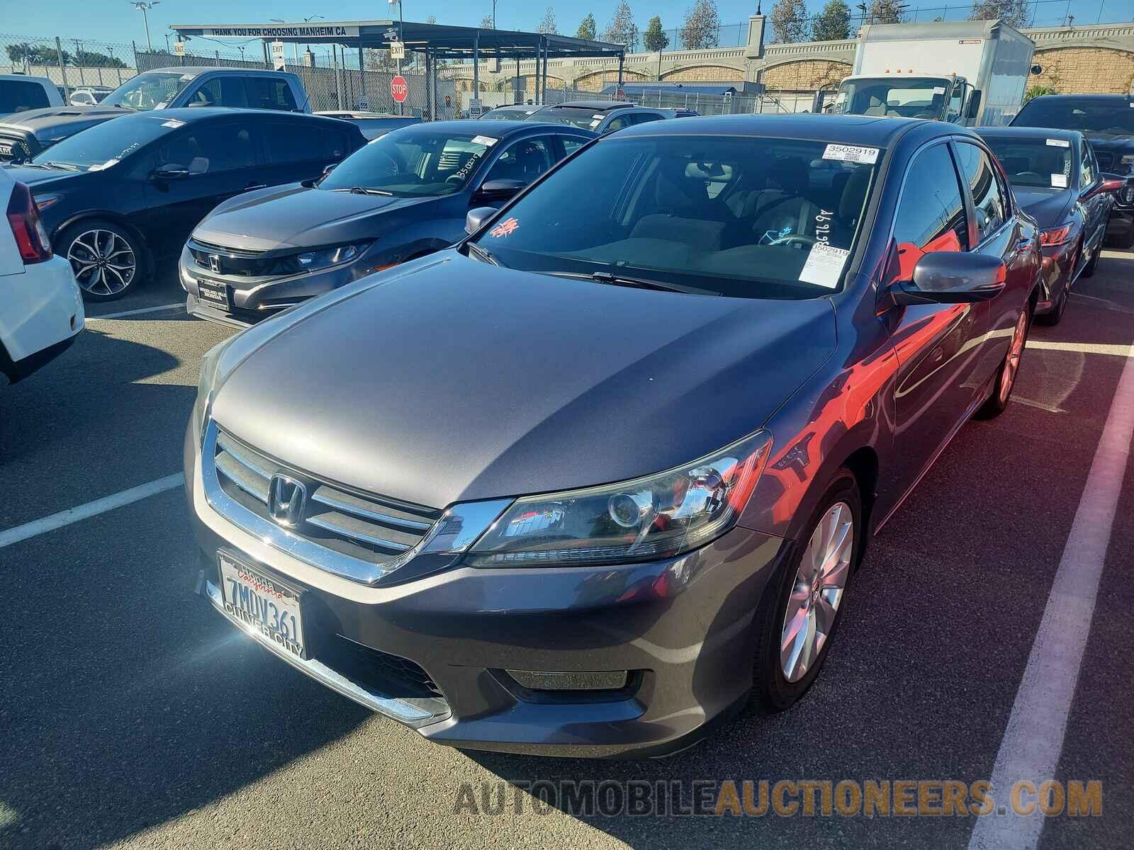 1HGCR2F76FA249443 Honda Accord Sedan 2015