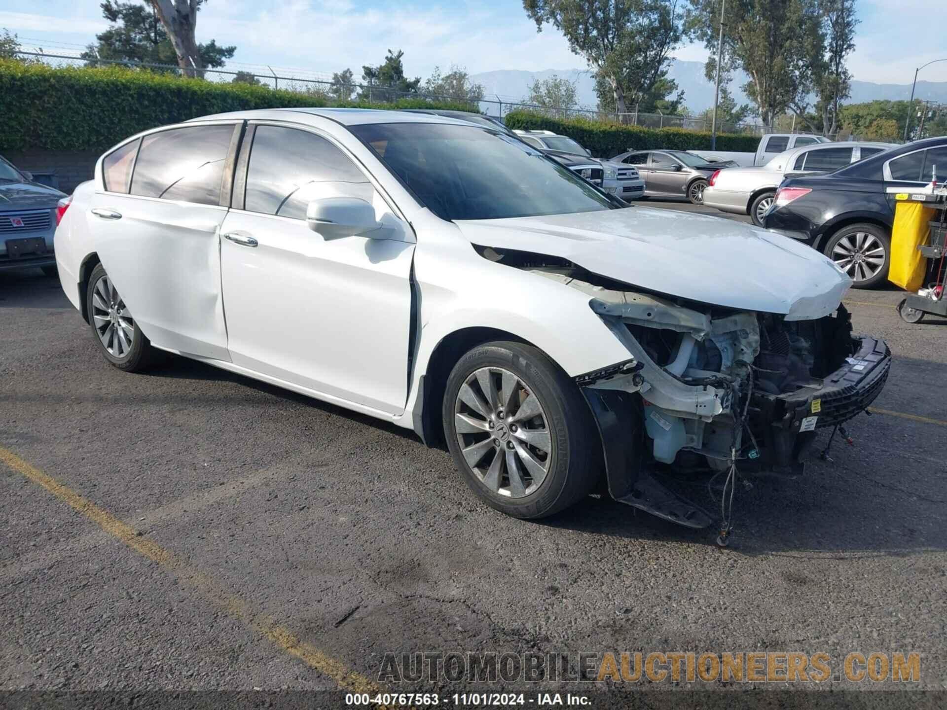 1HGCR2F77DA127798 HONDA ACCORD 2013