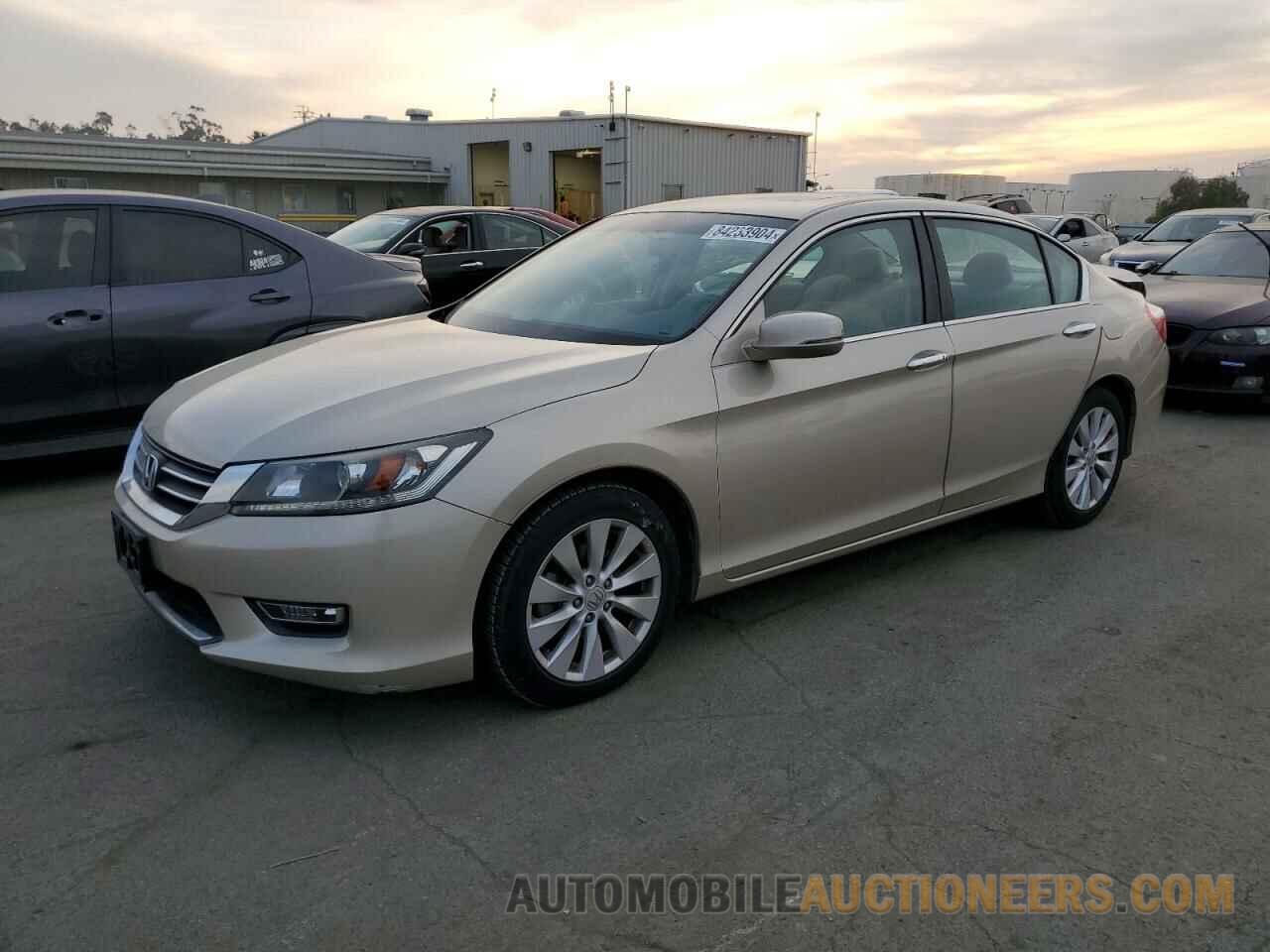 1HGCR2F7XDA106847 HONDA ACCORD 2013