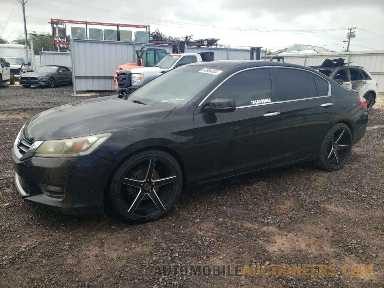 1HGCR2F7XFA242642 HONDA ACCORD 2015