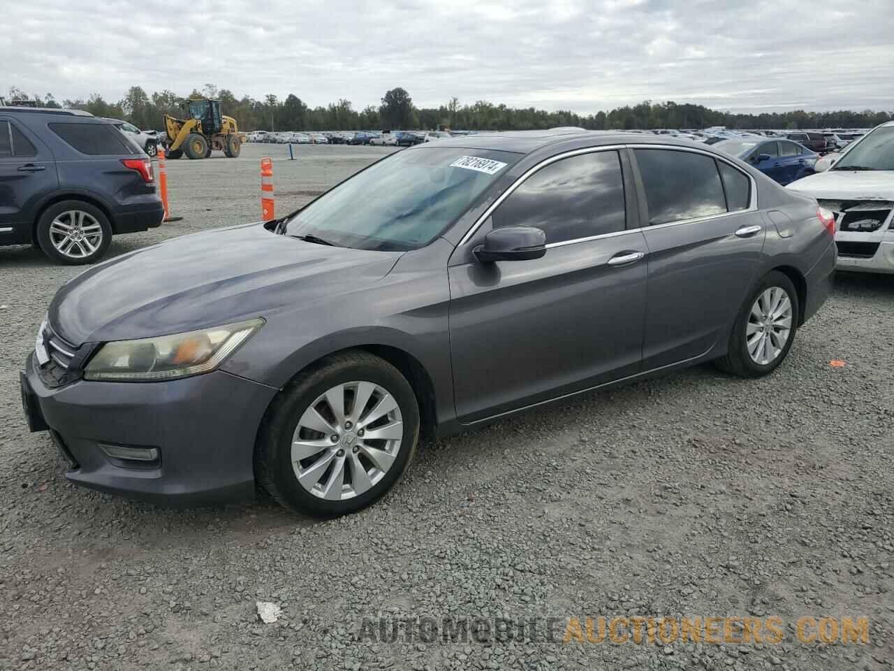 1HGCR2F80DA016146 HONDA ACCORD 2013