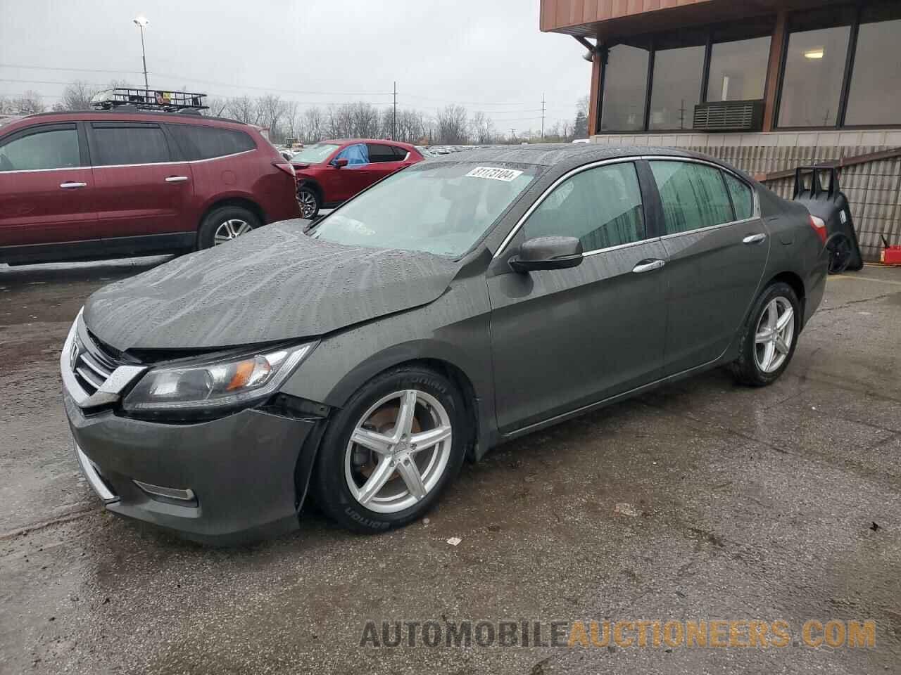 1HGCR2F80DA112052 HONDA ACCORD 2013