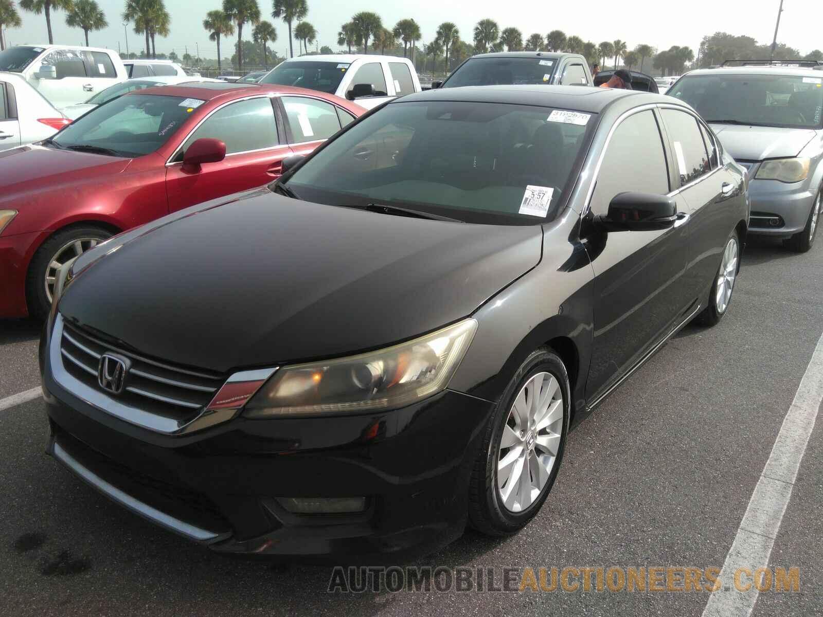 1HGCR2F80FA102835 Honda Accord Sedan 2015