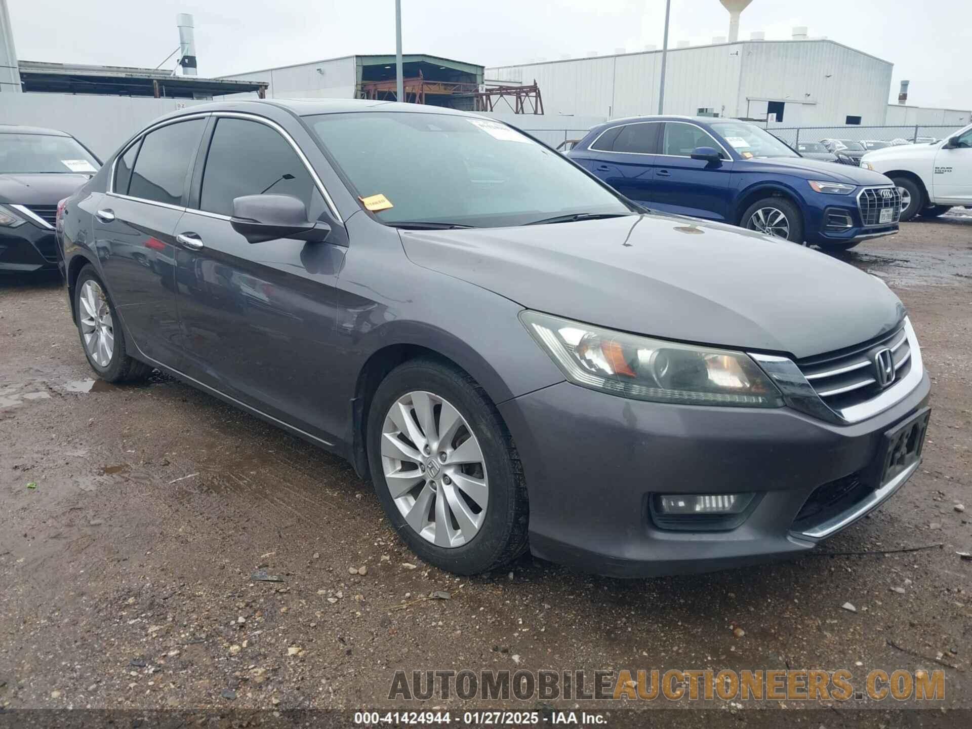 1HGCR2F80FA144731 HONDA ACCORD 2015