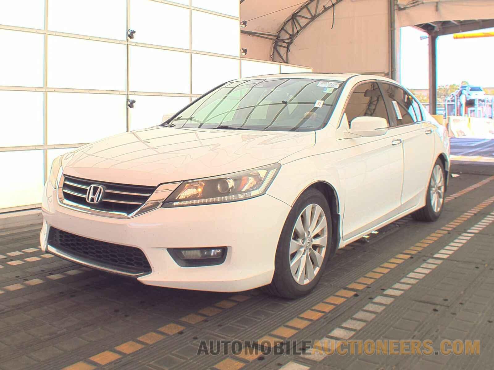 1HGCR2F80FA146270 Honda Accord Sedan 2015