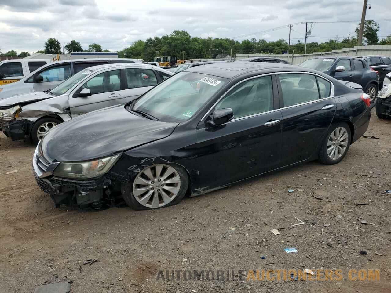 1HGCR2F81EA121098 HONDA ACCORD 2014