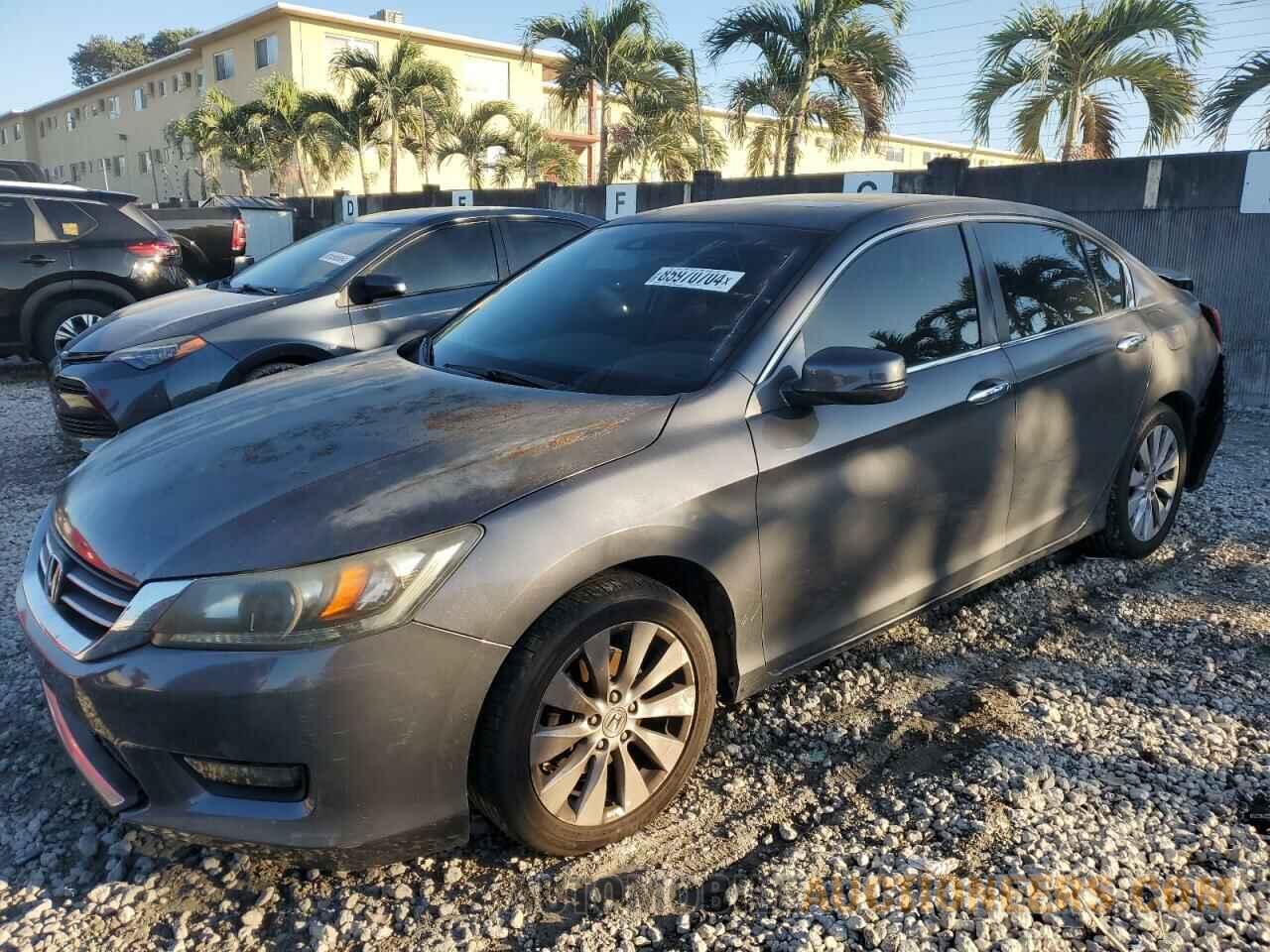 1HGCR2F82DA246920 HONDA ACCORD 2013