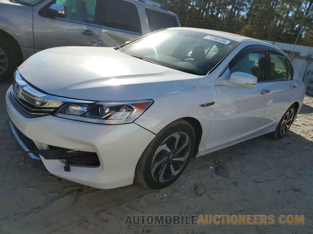 1HGCR2F82GA005220 HONDA ACCORD 2016