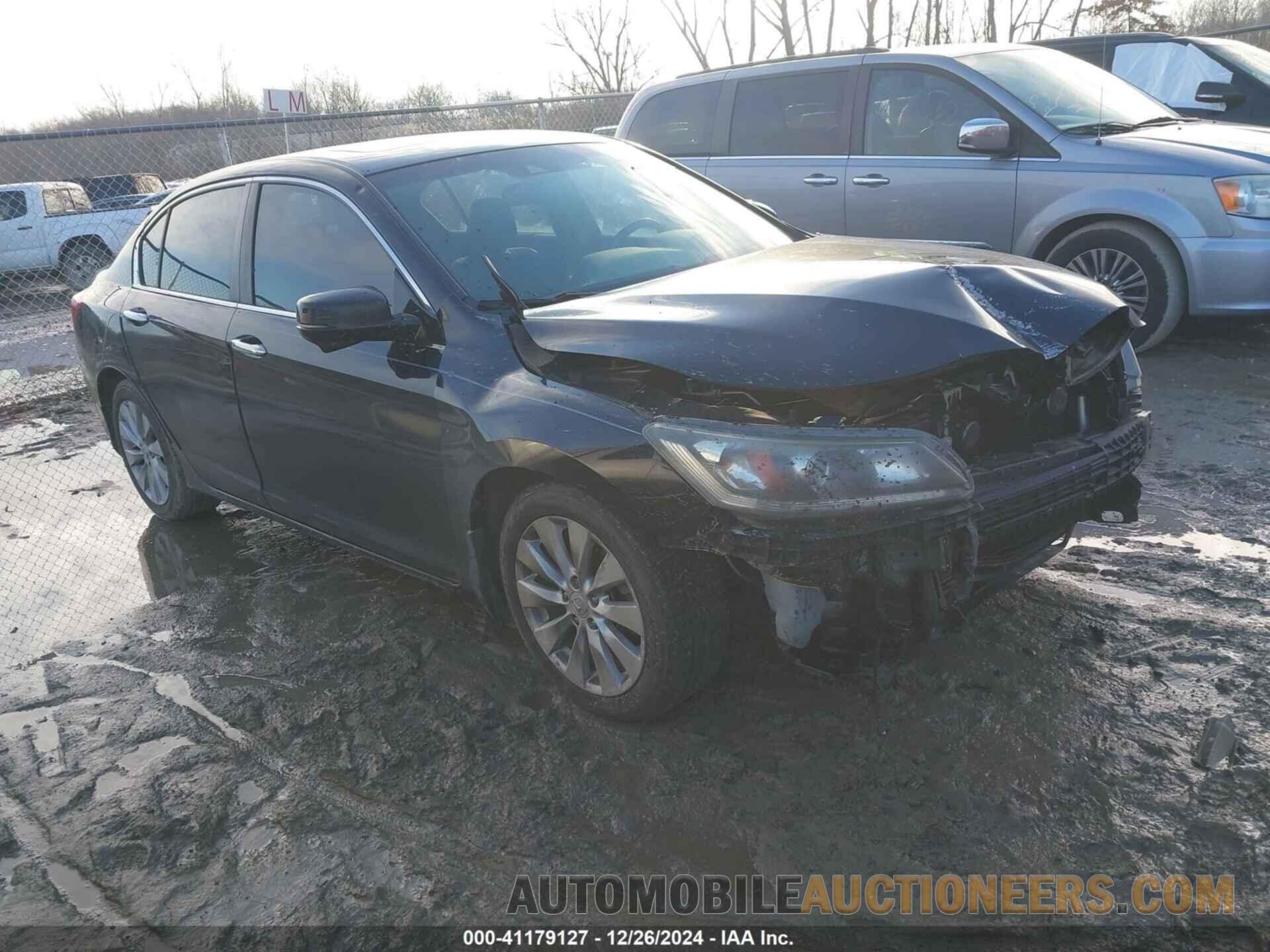 1HGCR2F83DA071058 HONDA ACCORD 2013