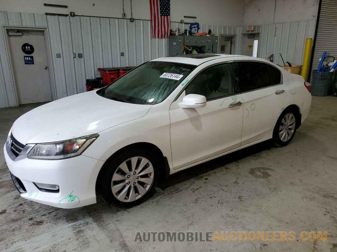 1HGCR2F83DA098809 HONDA ACCORD 2013