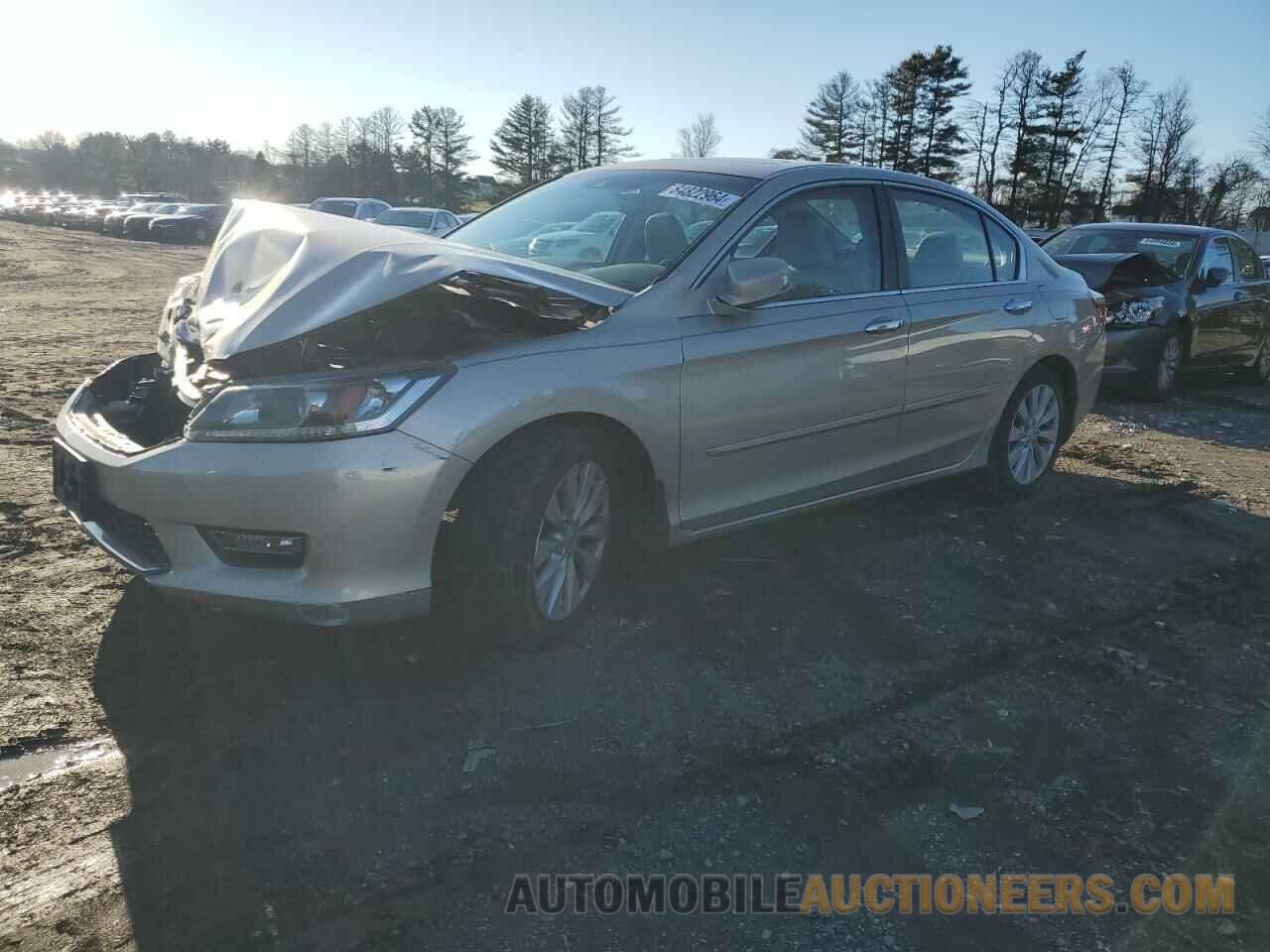 1HGCR2F83DA257943 HONDA ACCORD 2013