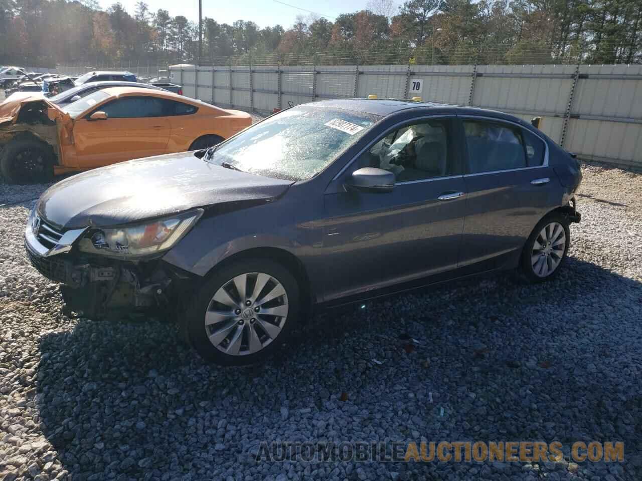 1HGCR2F83DA270997 HONDA ACCORD 2013