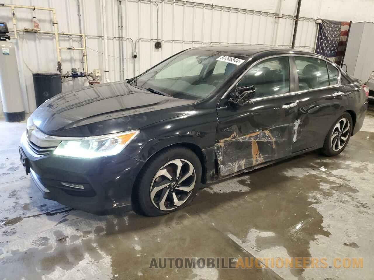 1HGCR2F83HA004370 HONDA ACCORD 2017