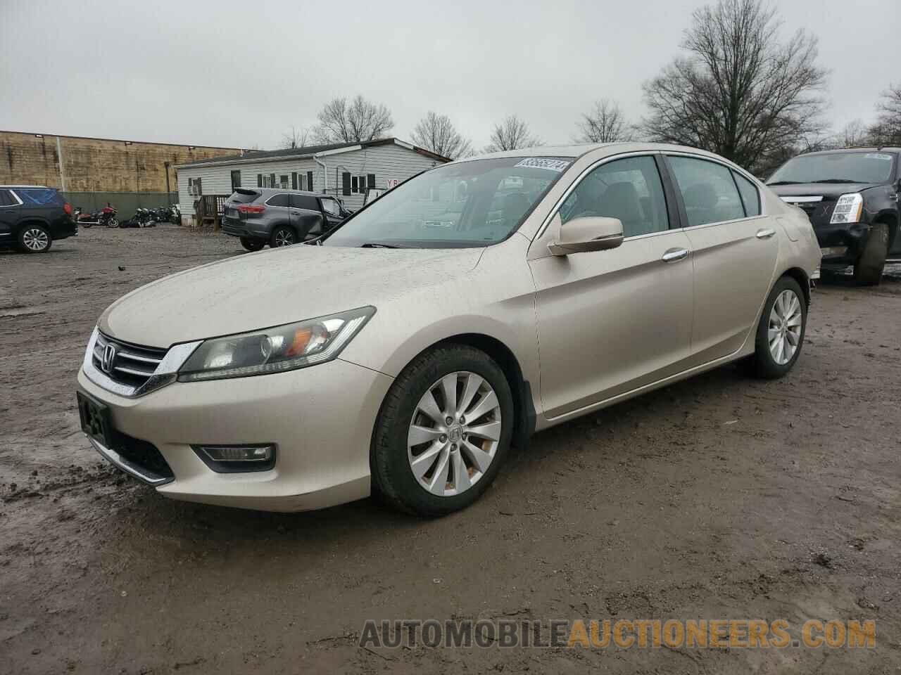 1HGCR2F84DA046847 HONDA ACCORD 2013