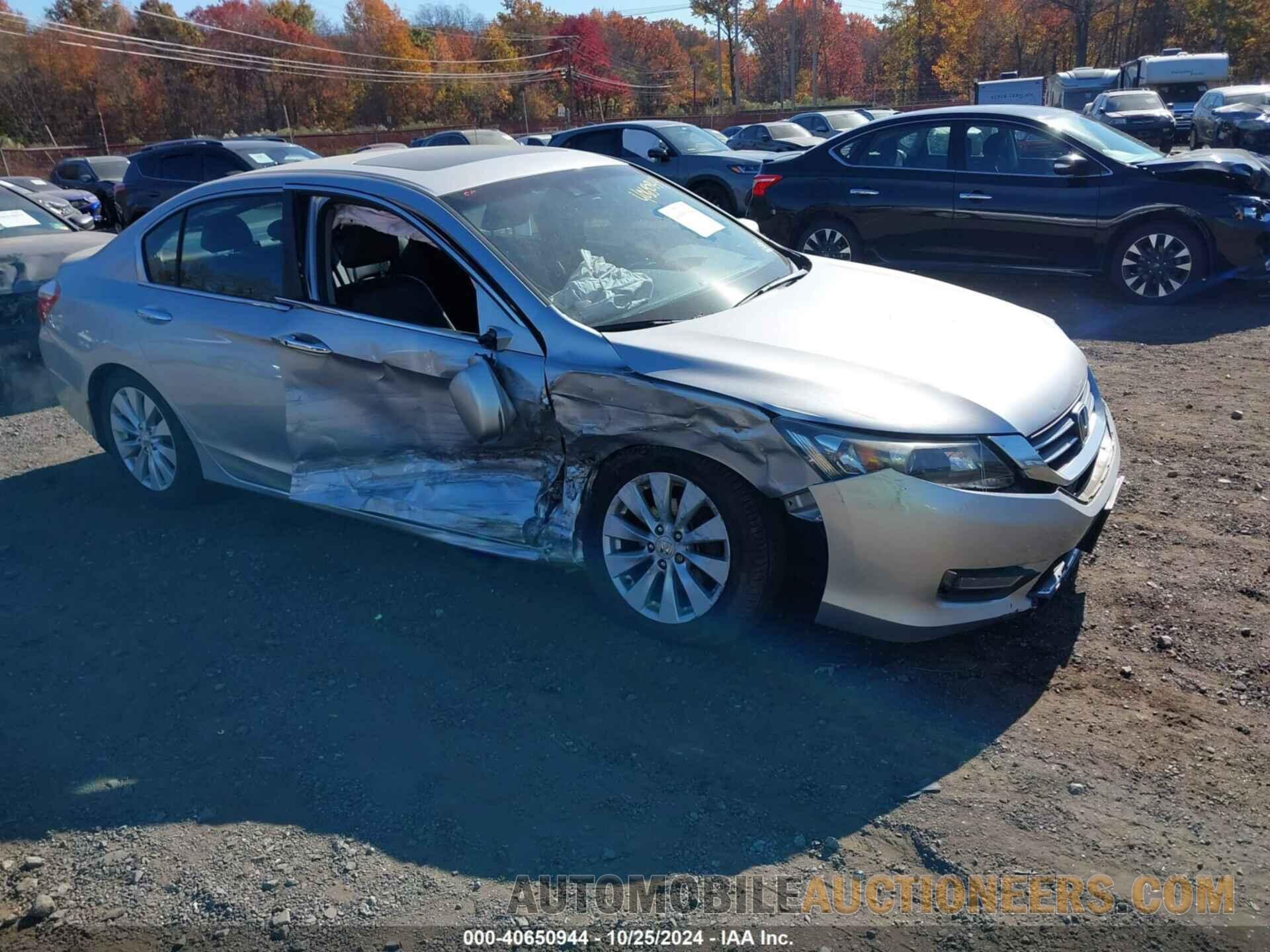 1HGCR2F84DA123247 HONDA ACCORD 2013