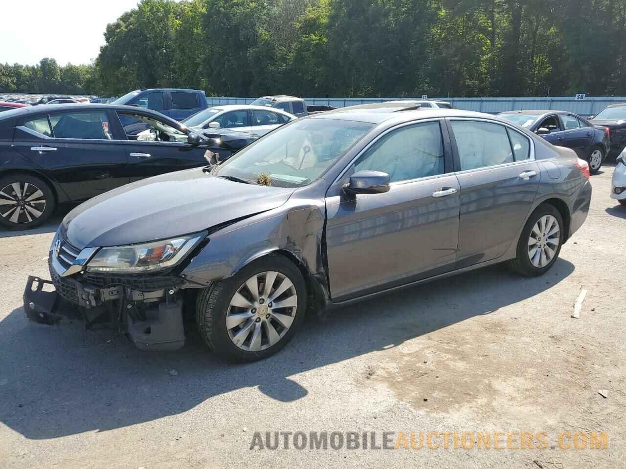 1HGCR2F84DA139724 HONDA ACCORD 2013