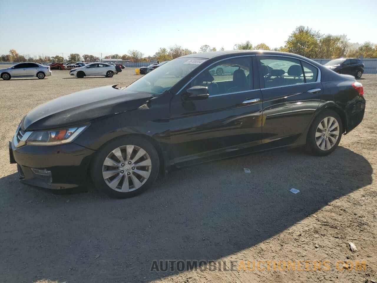 1HGCR2F84DA805299 HONDA ACCORD 2013