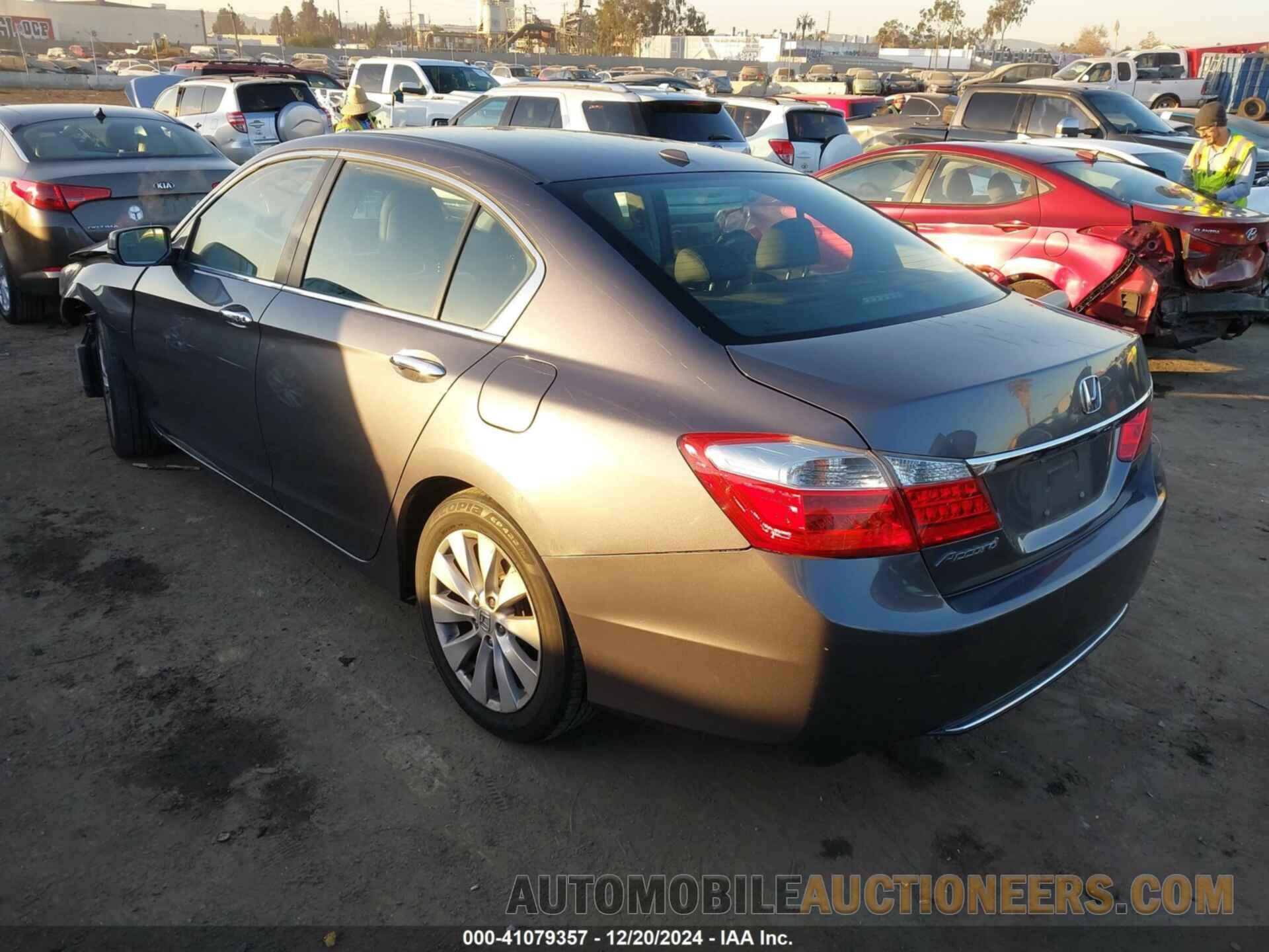 1HGCR2F84EA154967 HONDA ACCORD 2014