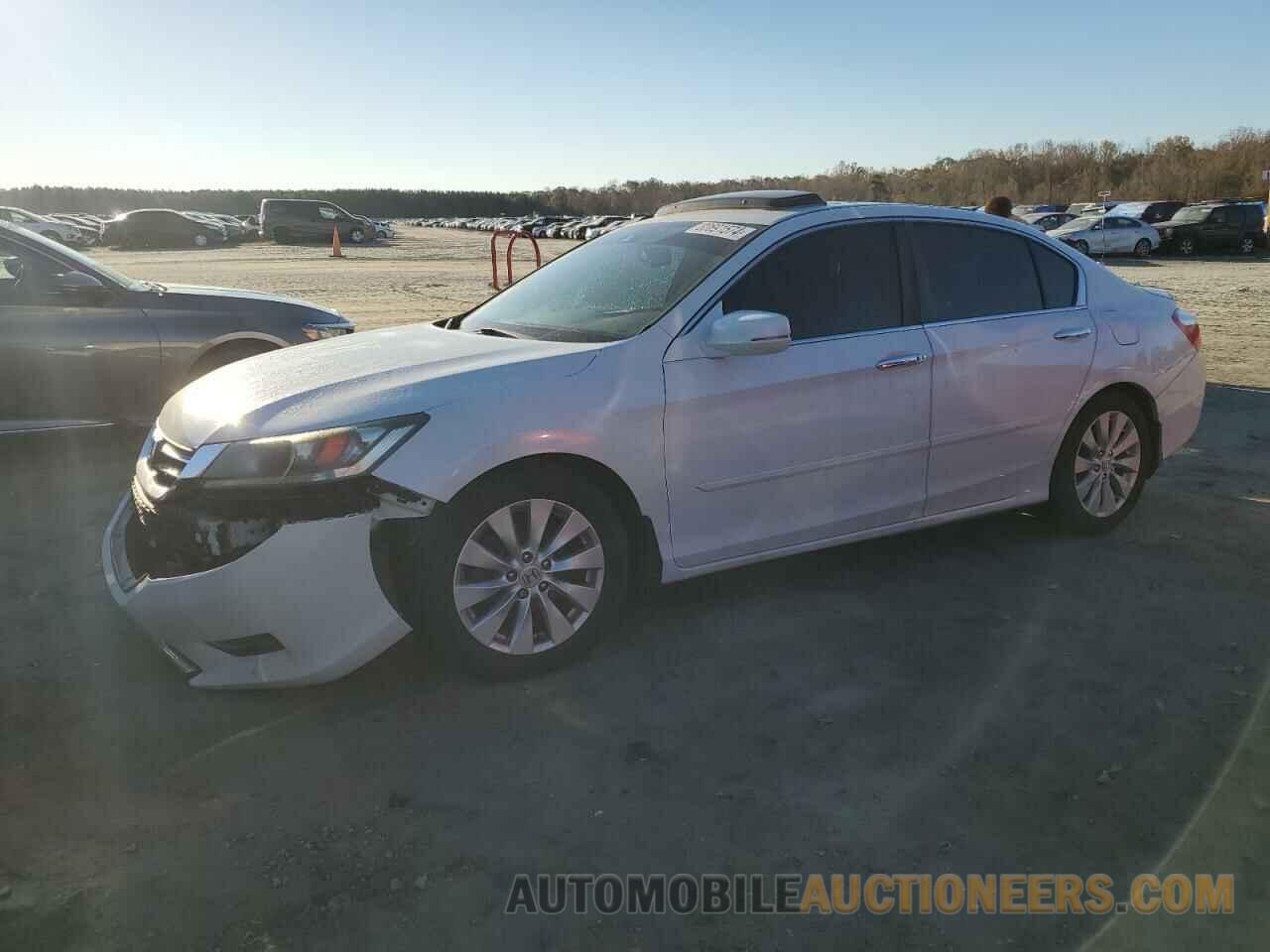 1HGCR2F84EA275997 HONDA ACCORD 2014