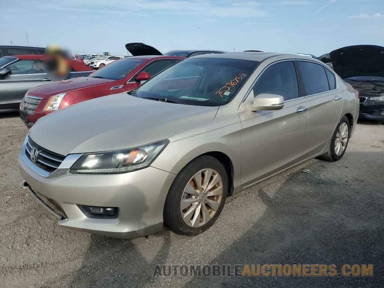 1HGCR2F84FA049573 HONDA ACCORD 2015