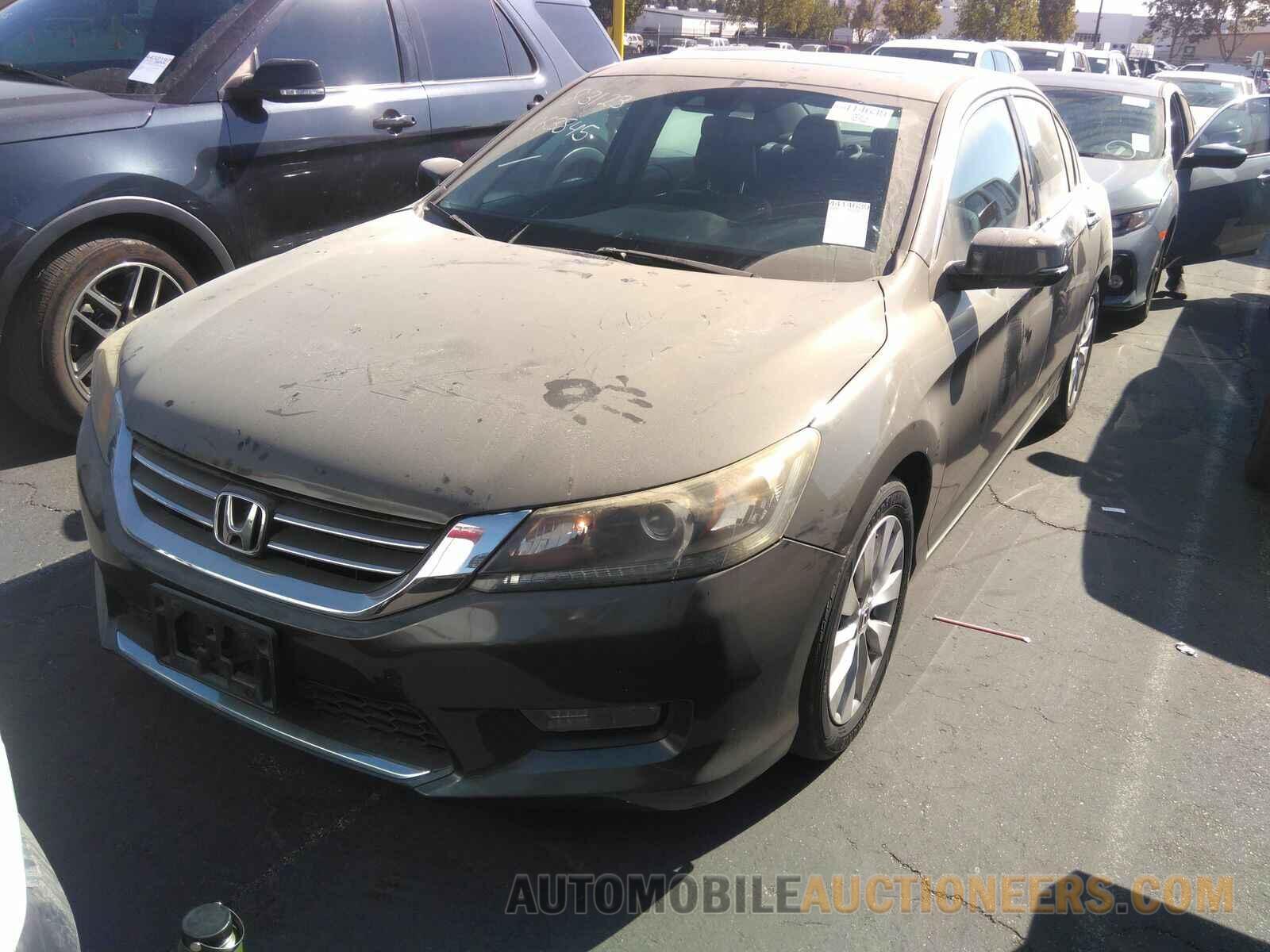 1HGCR2F84FA063845 Honda Accord Sedan 2015