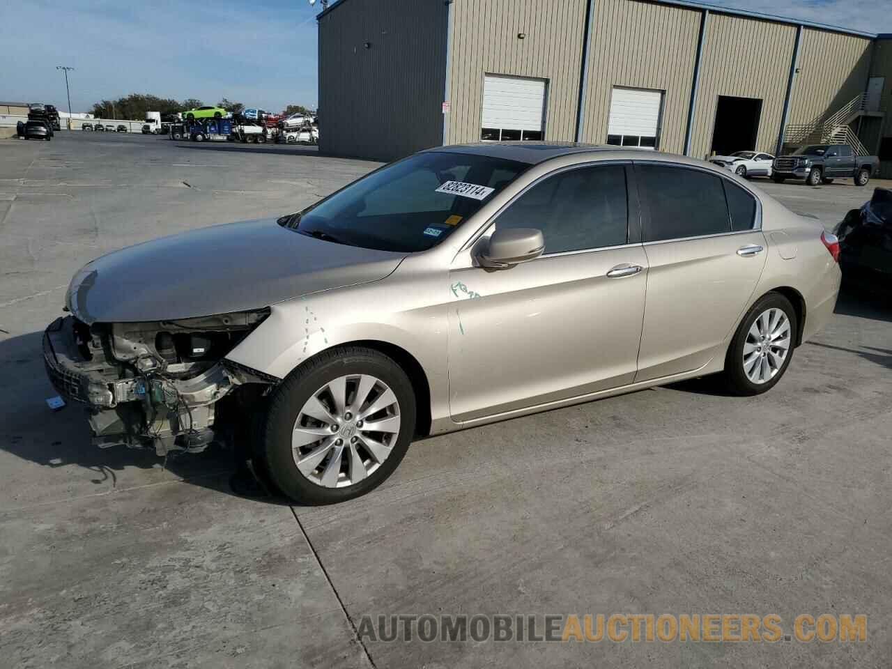 1HGCR2F85DA158427 HONDA ACCORD 2013